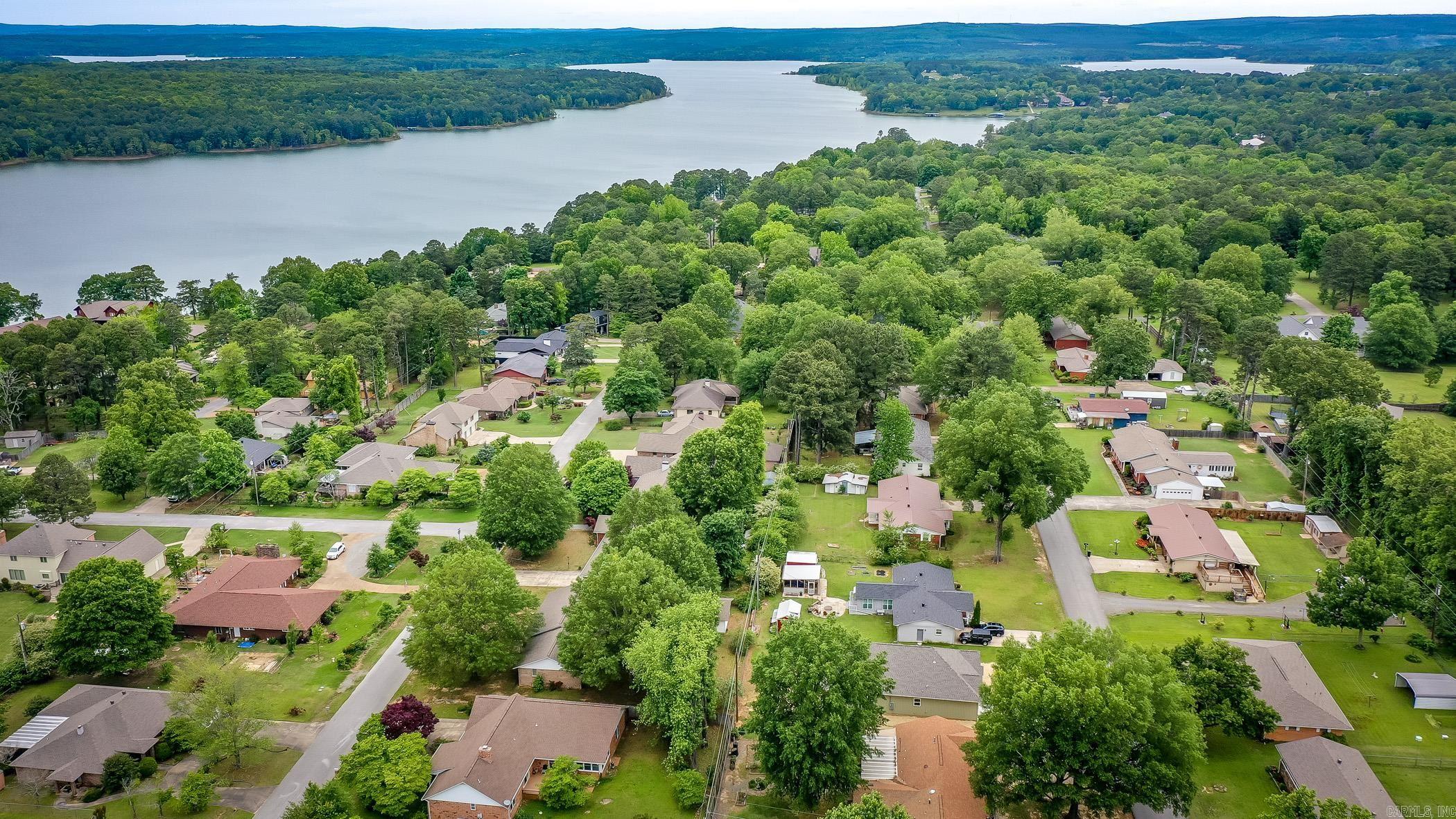 912  Lakeshore  Heber Springs, AR