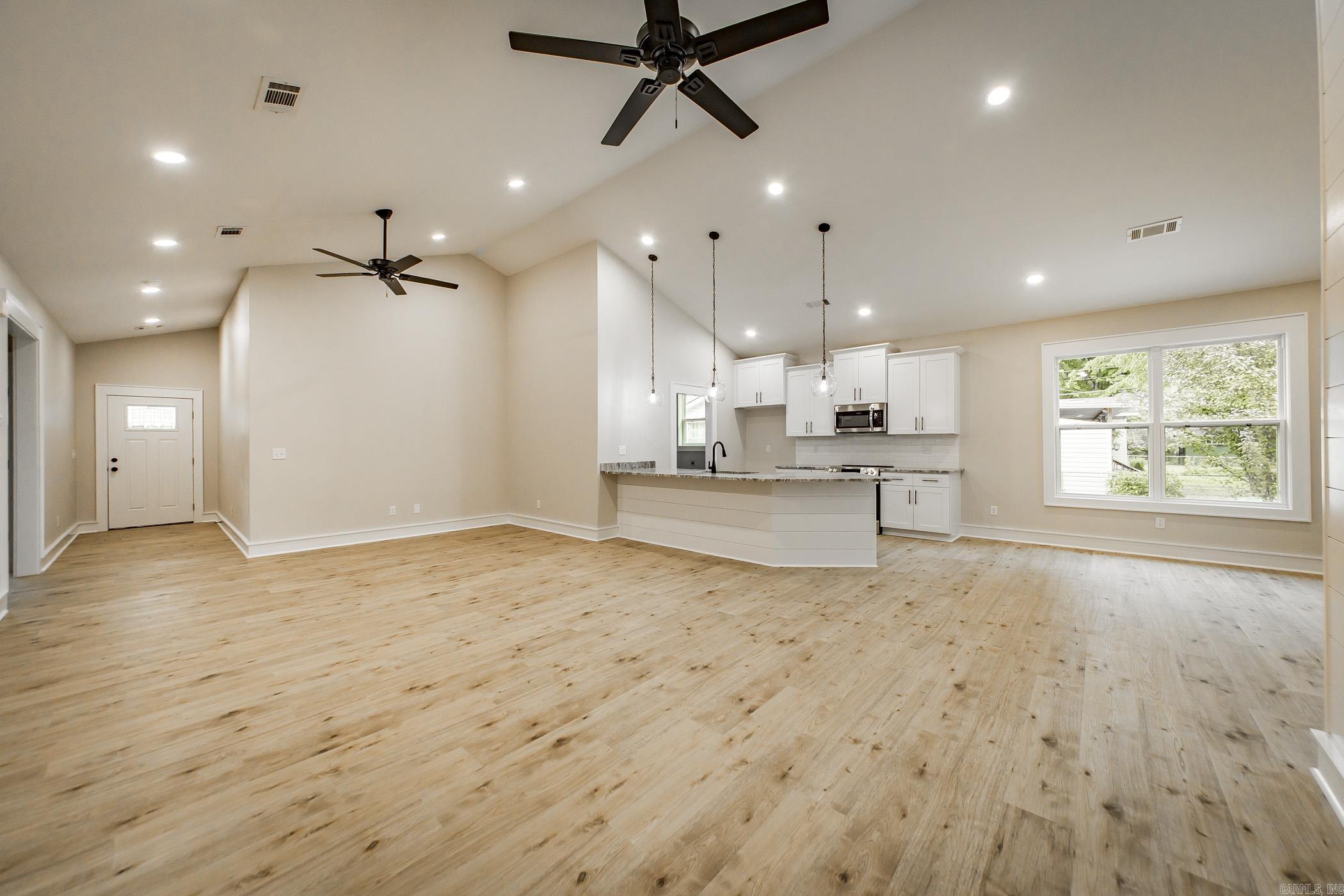 912  Lakeshore  Heber Springs, AR