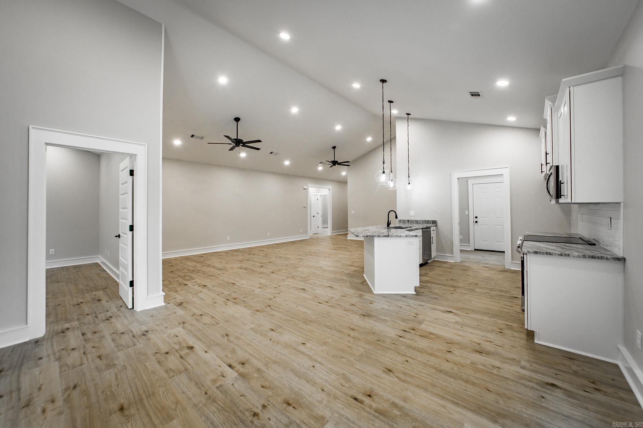 912  Lakeshore  Heber Springs, AR