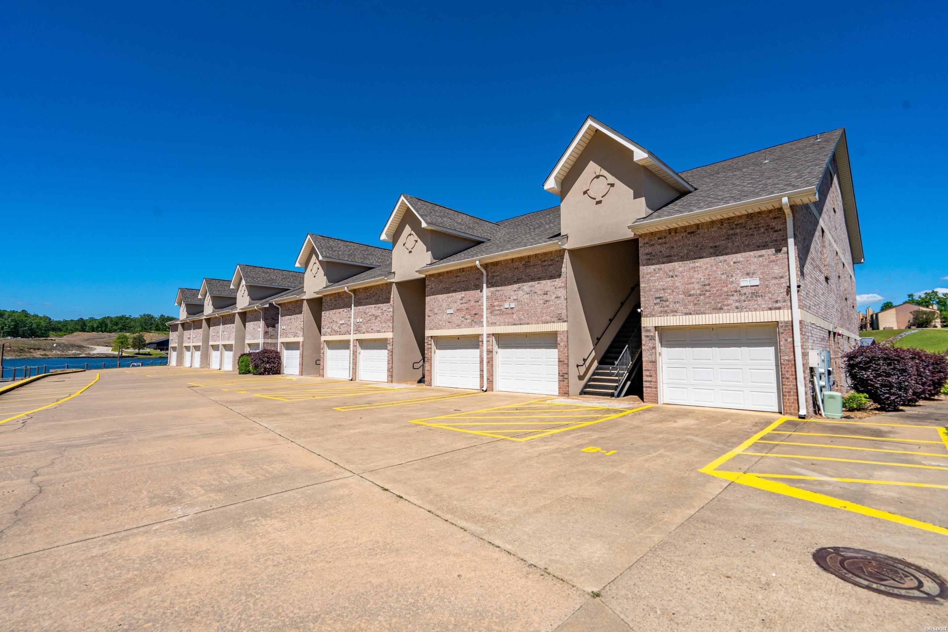 532  Grand Point  Hot Springs, AR