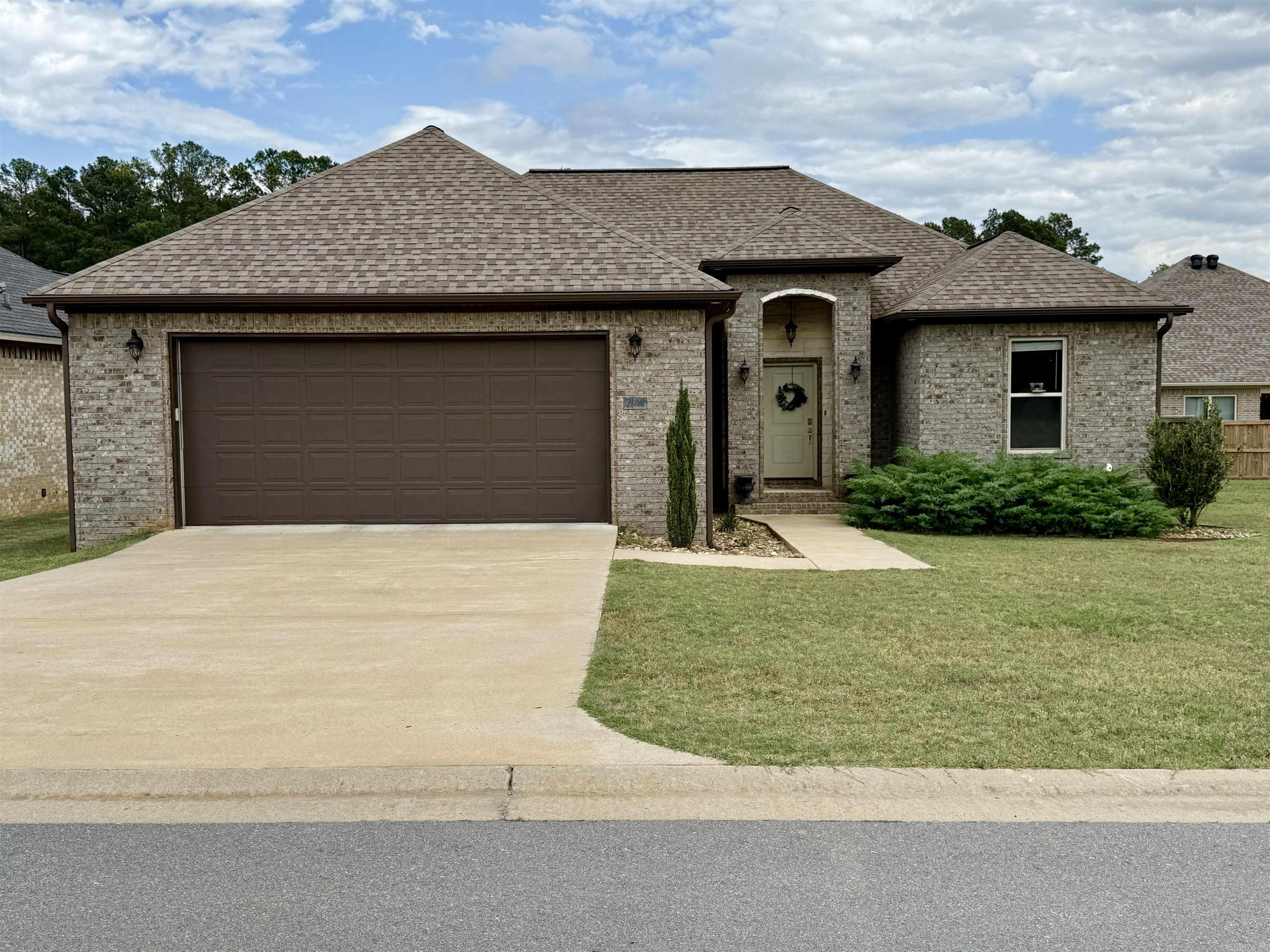 6 Sayde Lane