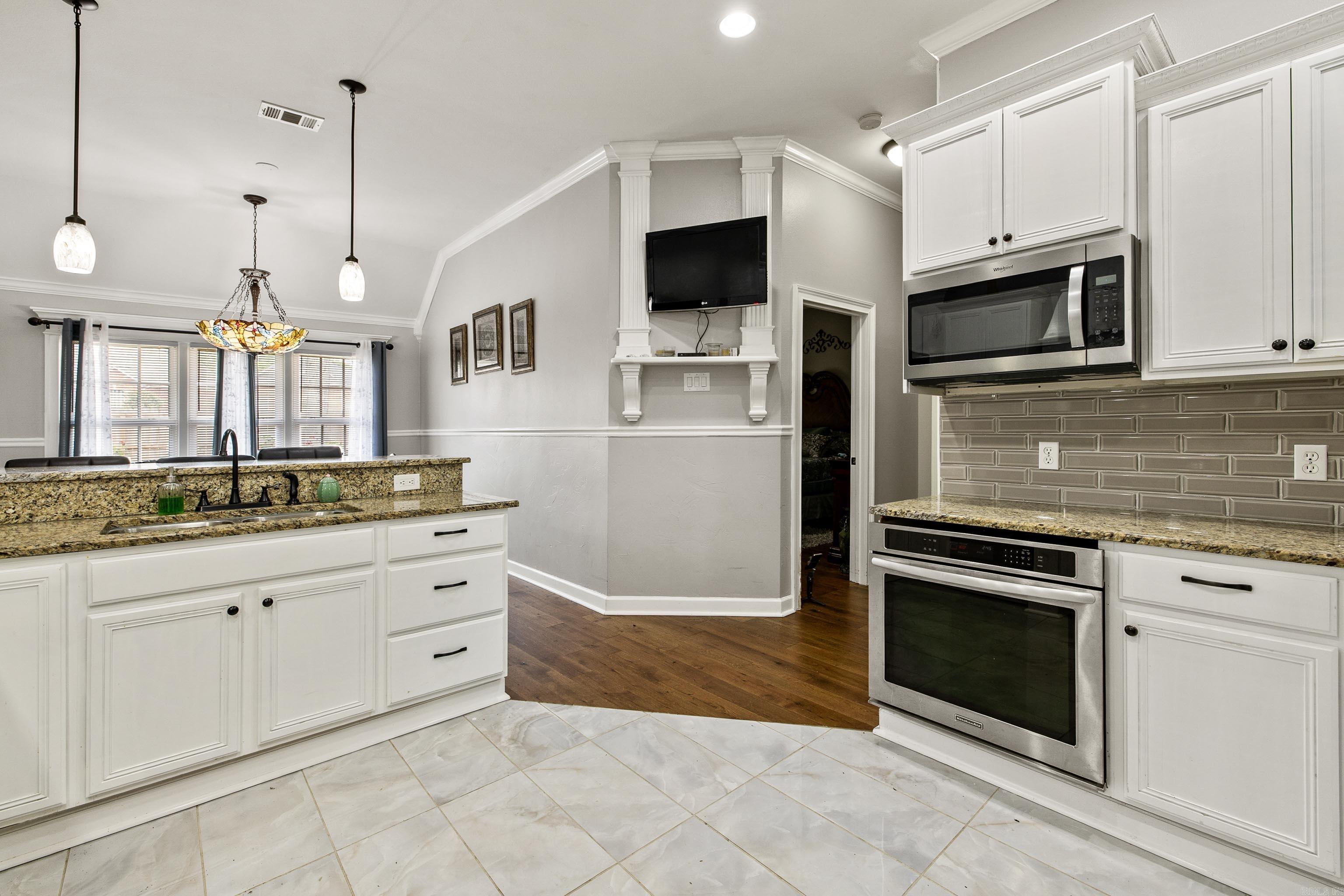 2724  Crooked Stick  Benton, AR