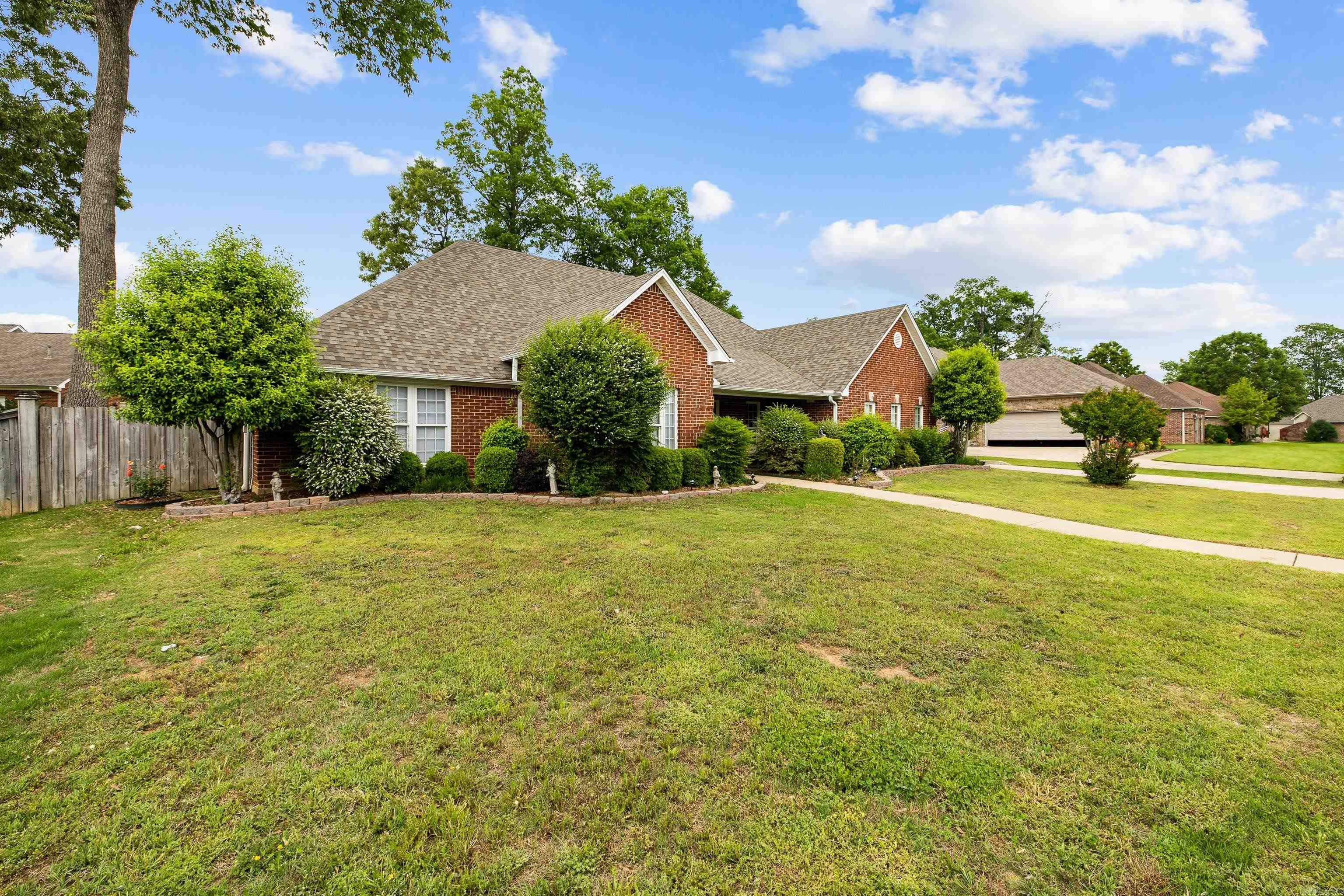 2724  Crooked Stick  Benton, AR