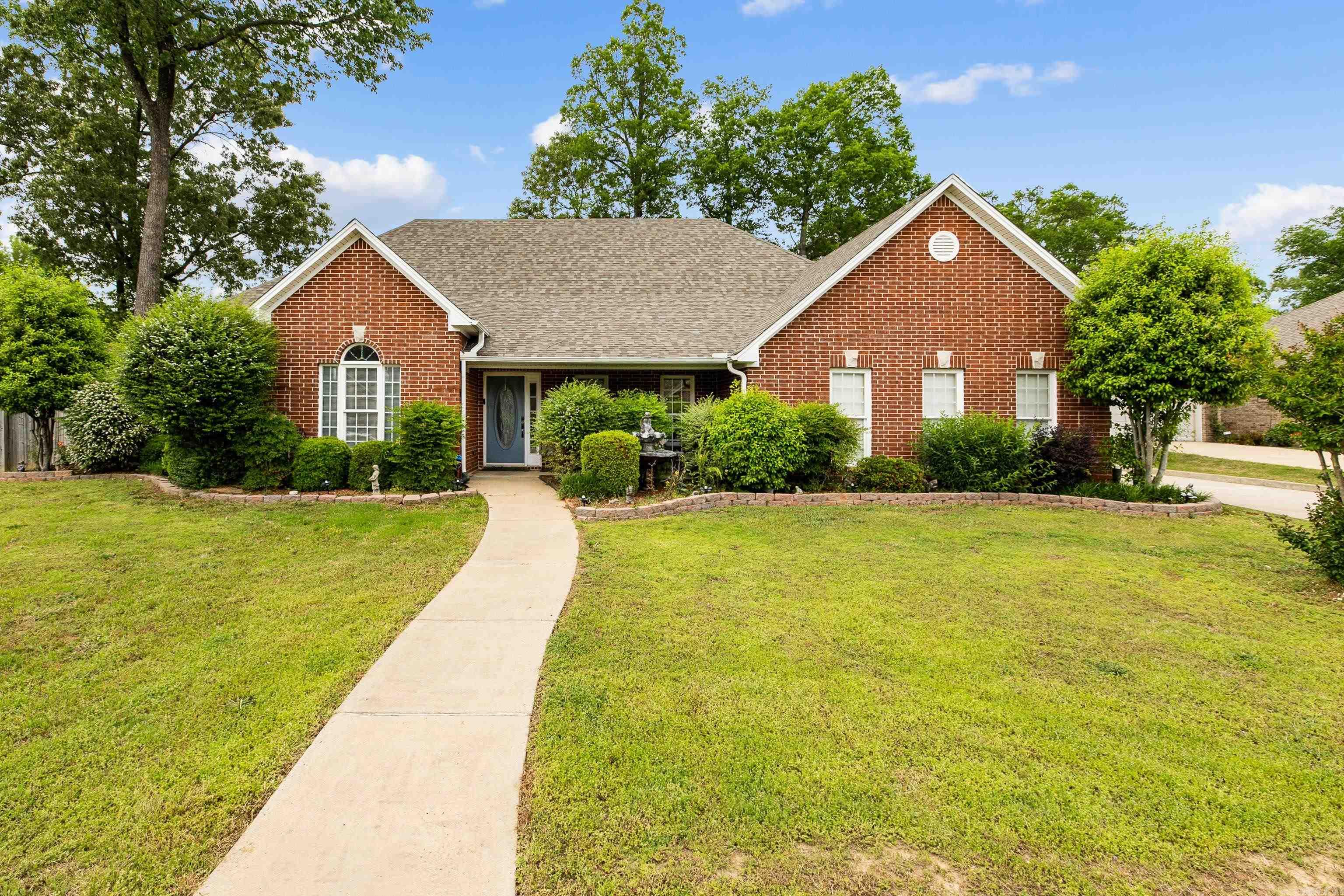 2724  Crooked Stick  Benton, AR