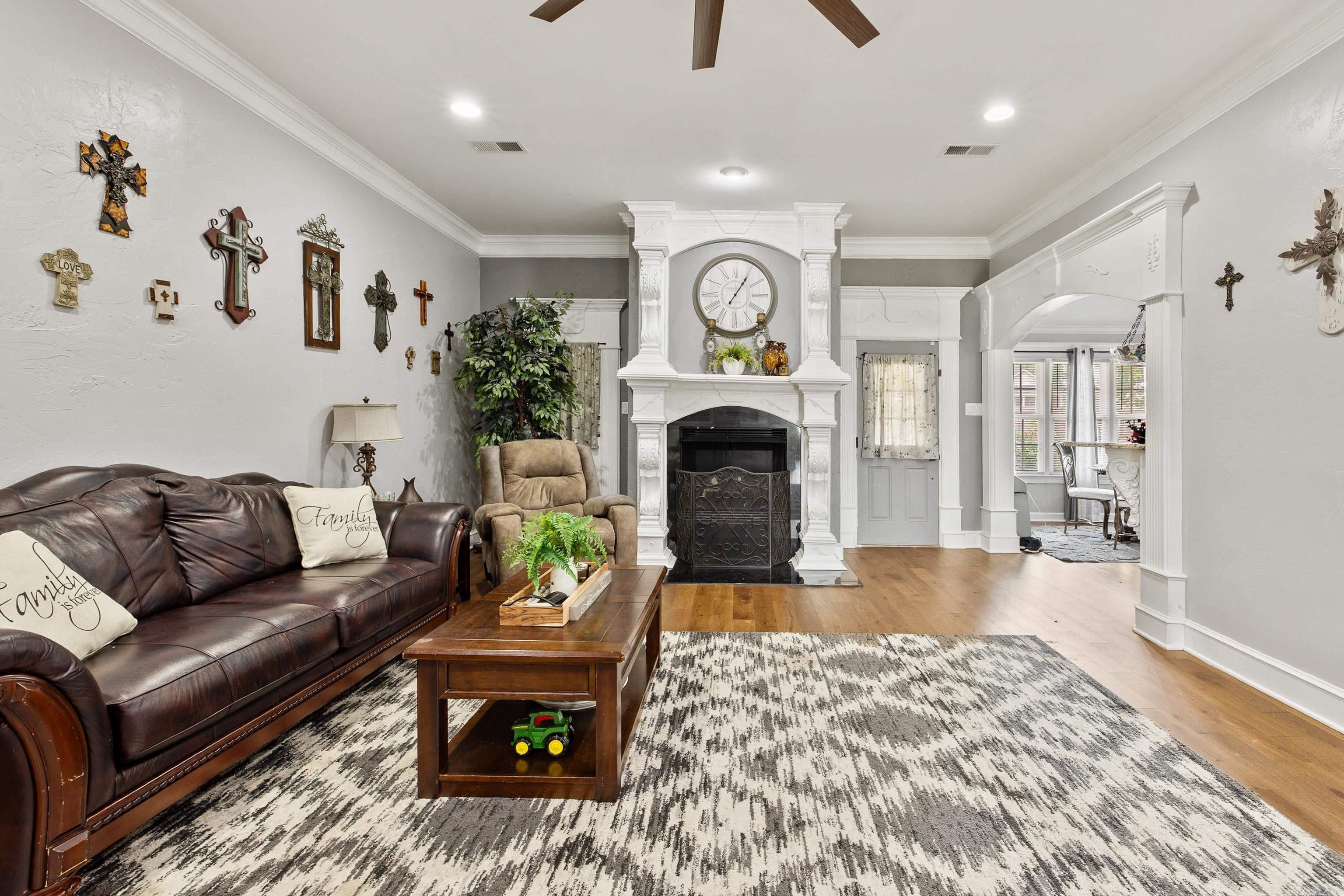 2724  Crooked Stick  Benton, AR