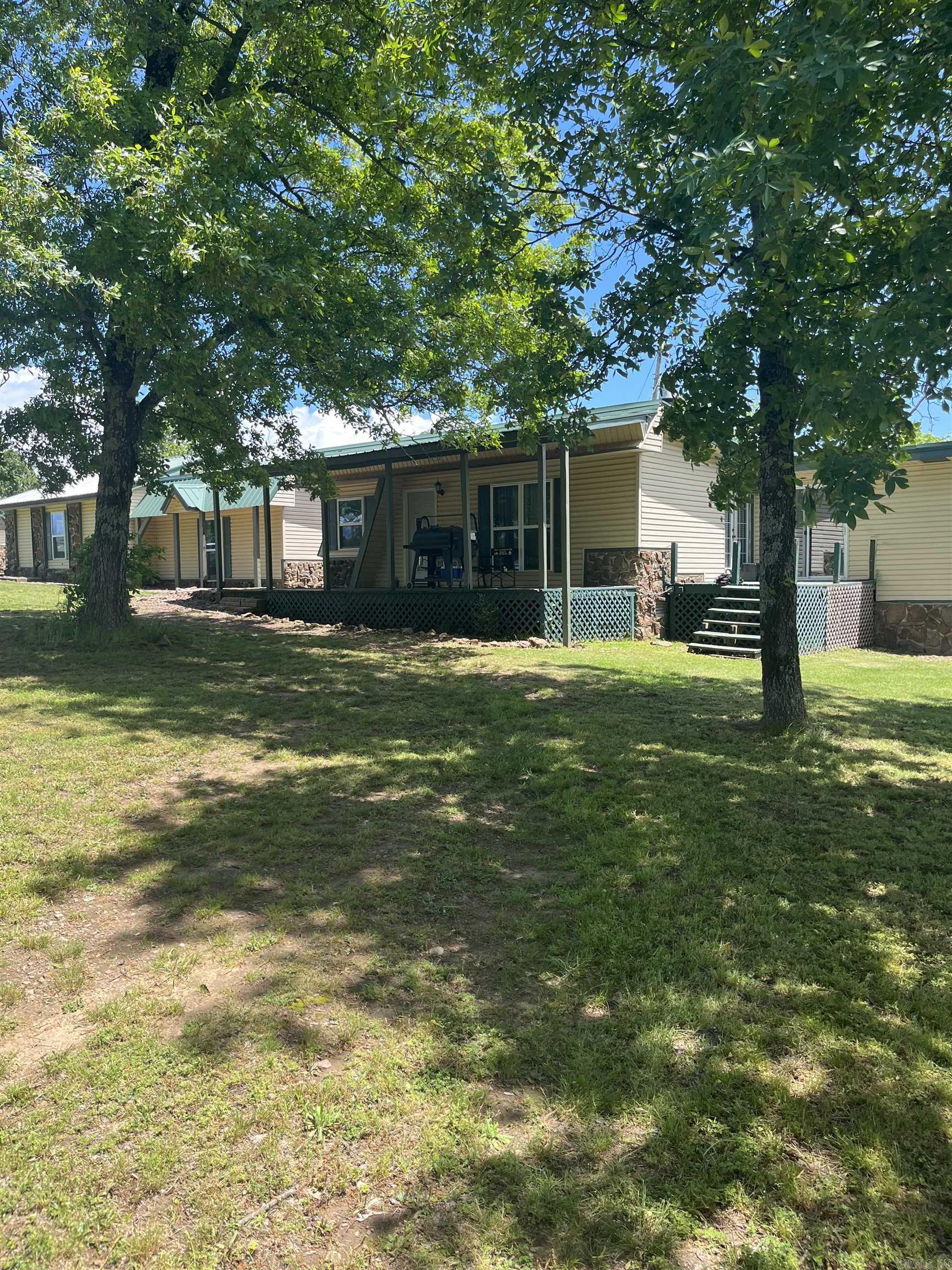 6219 Wilburn Road Wilburn, AR 72179