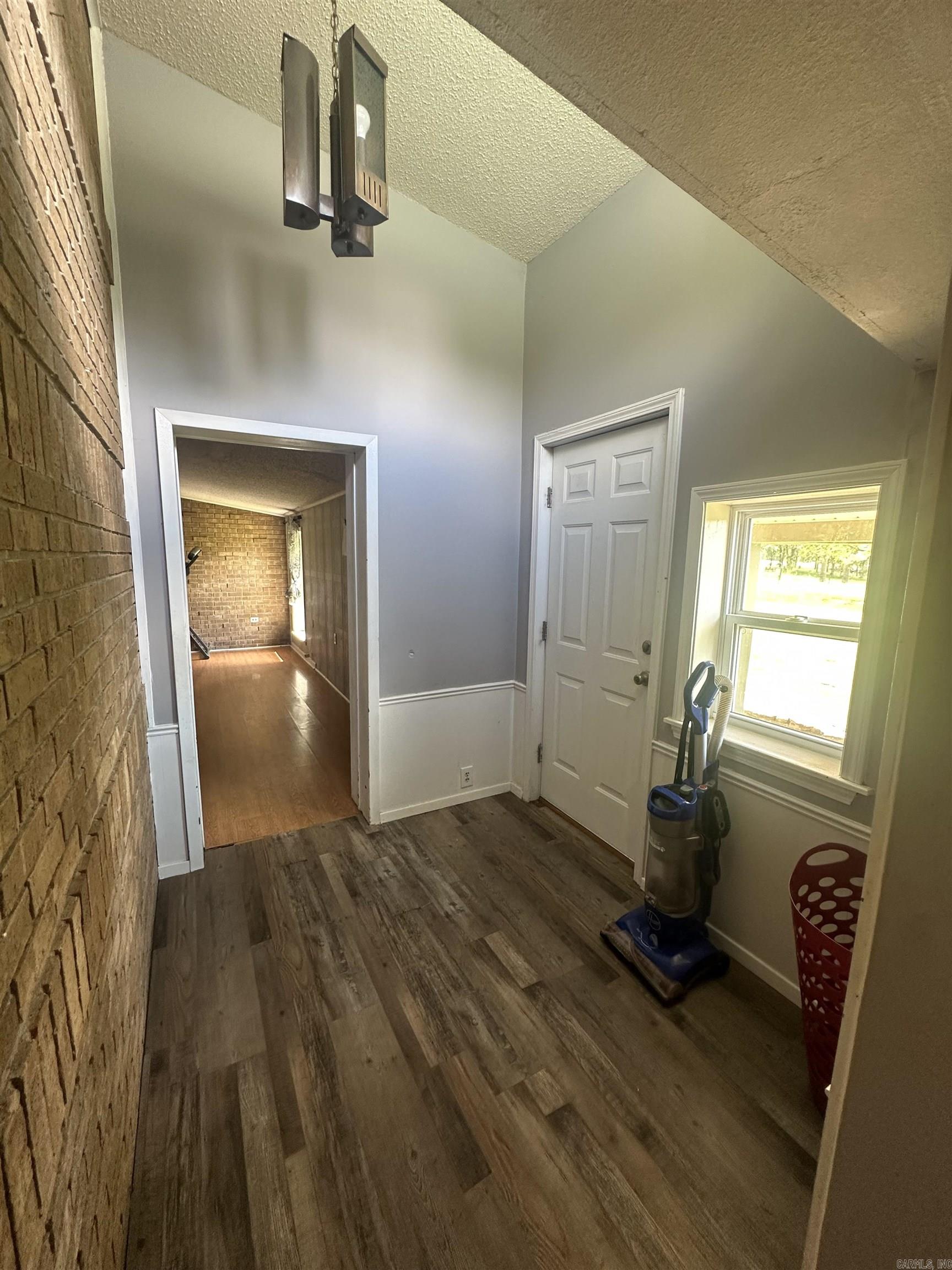 6219 Wilburn Road Wilburn, AR 72179