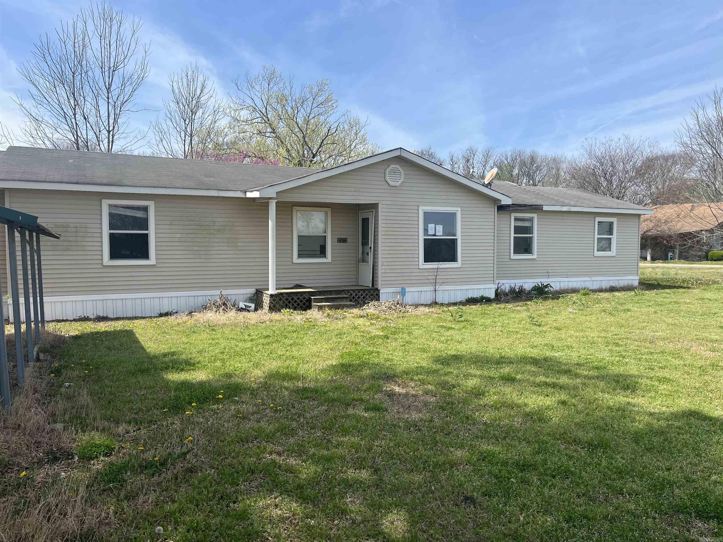475 S 2nd  Tillar, AR