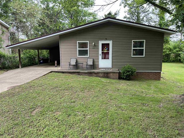 3605 W Overland  Harrison, AR
