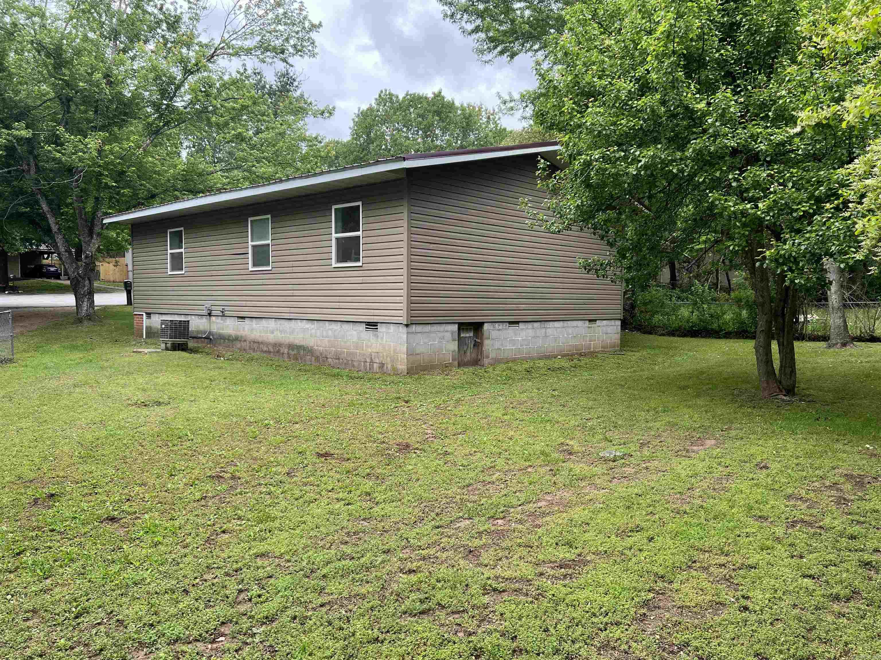 3605 W Overland  Harrison, AR