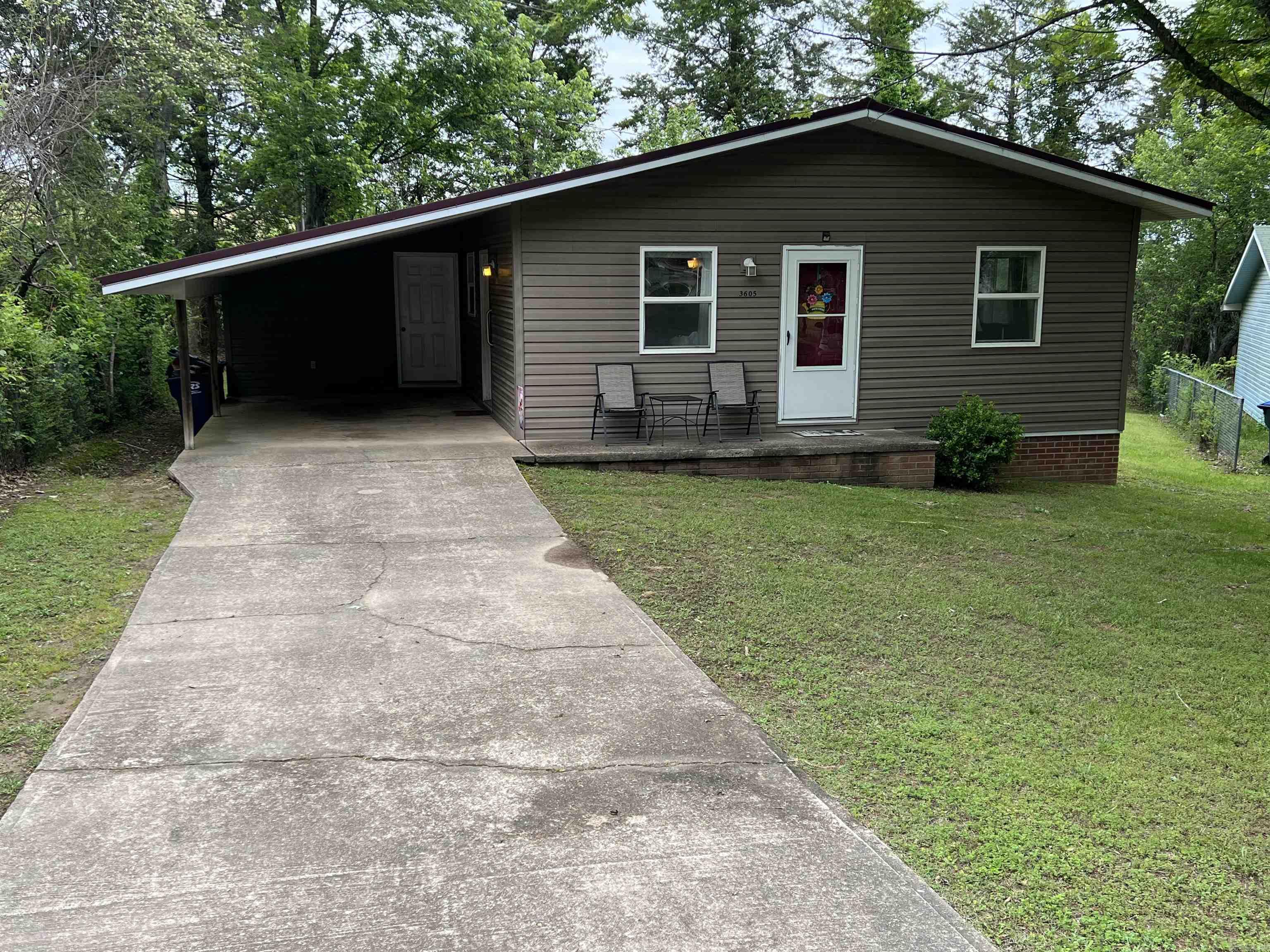 3605 W Overland  Harrison, AR