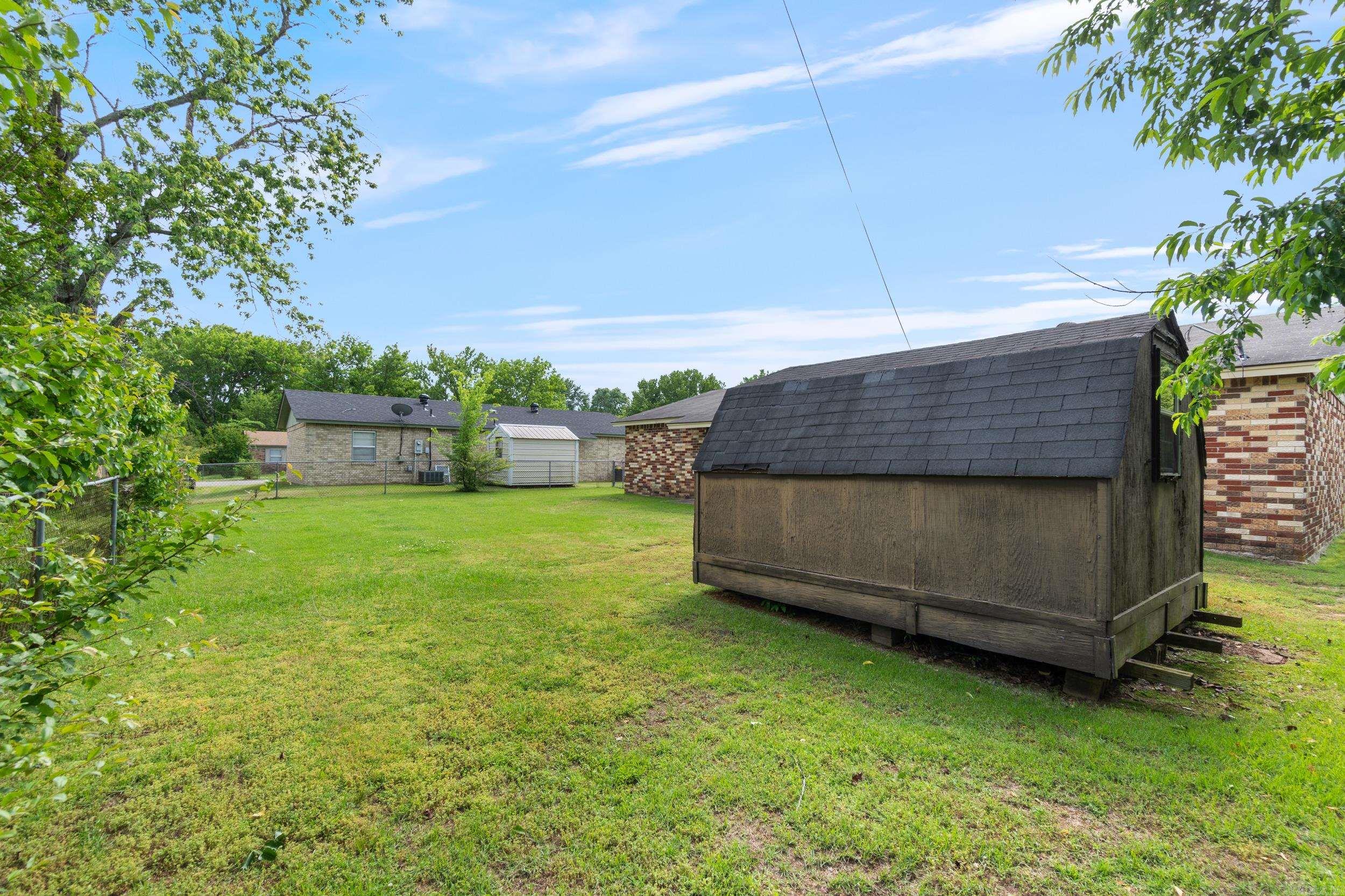 502  Adams St  Morrilton, AR