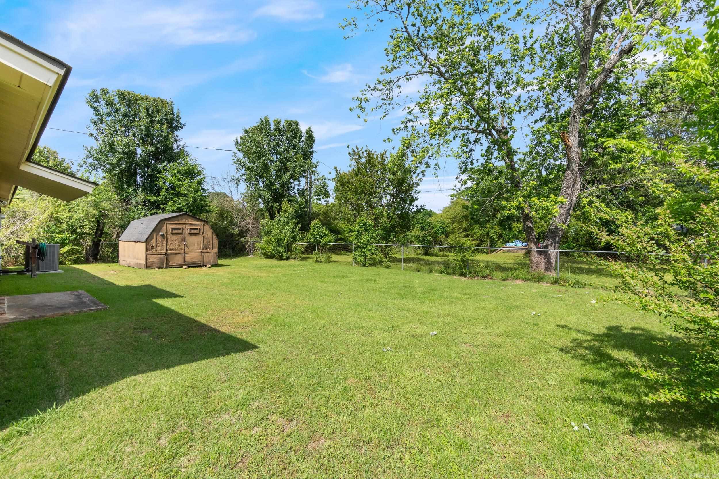 502  Adams St  Morrilton, AR