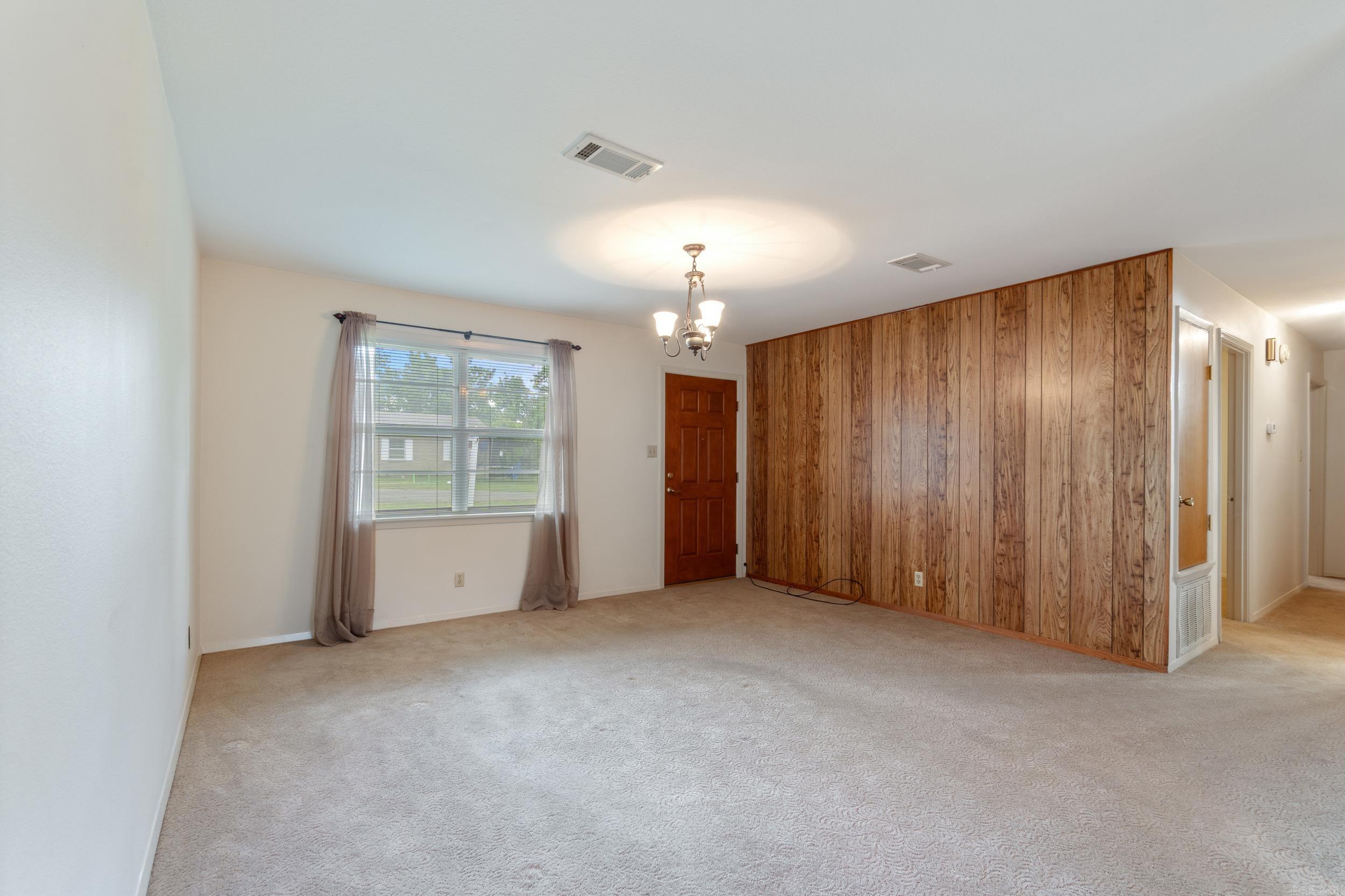 502  Adams St  Morrilton, AR