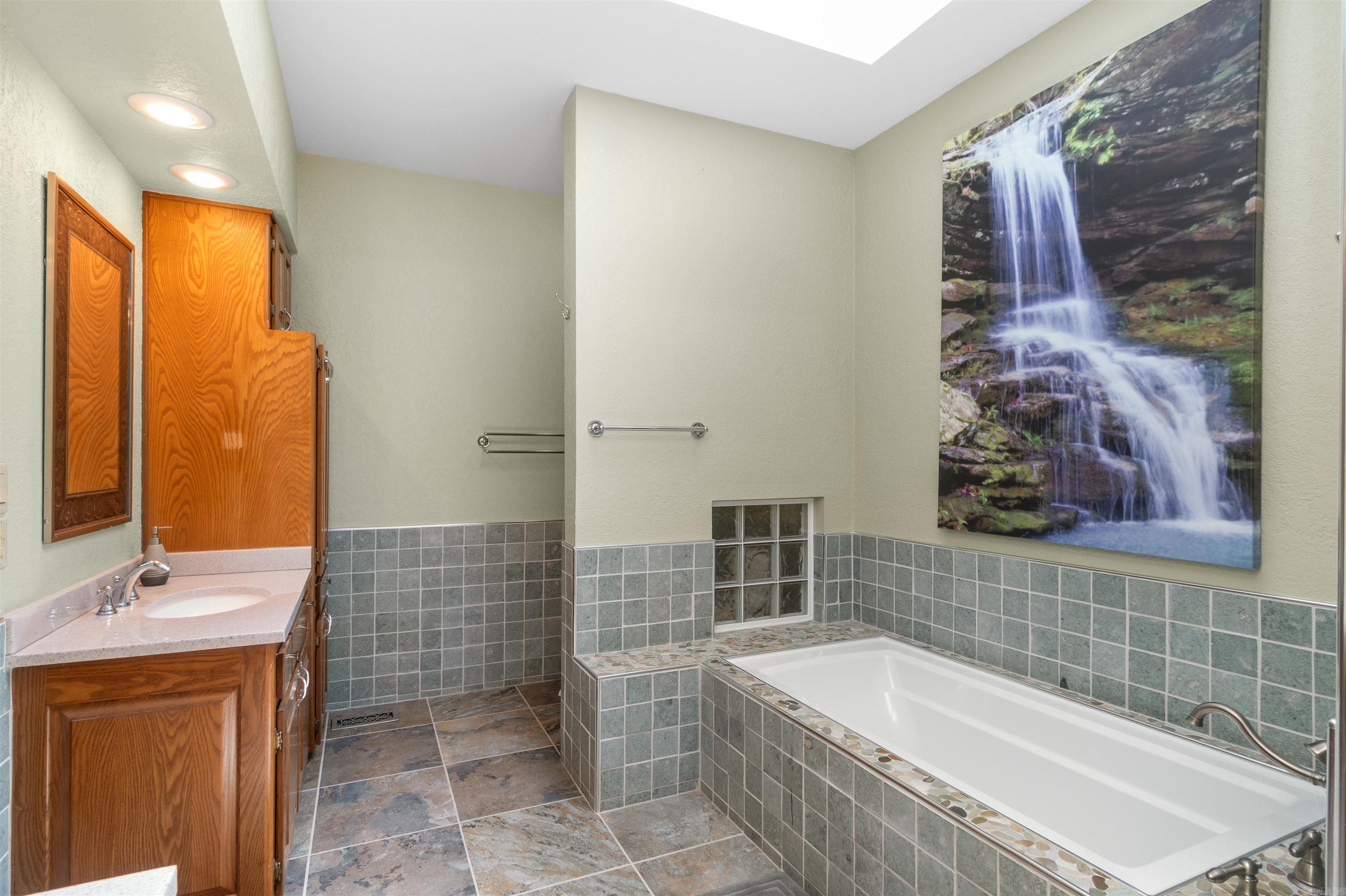 54  Rubi  Hot Springs Village, AR
