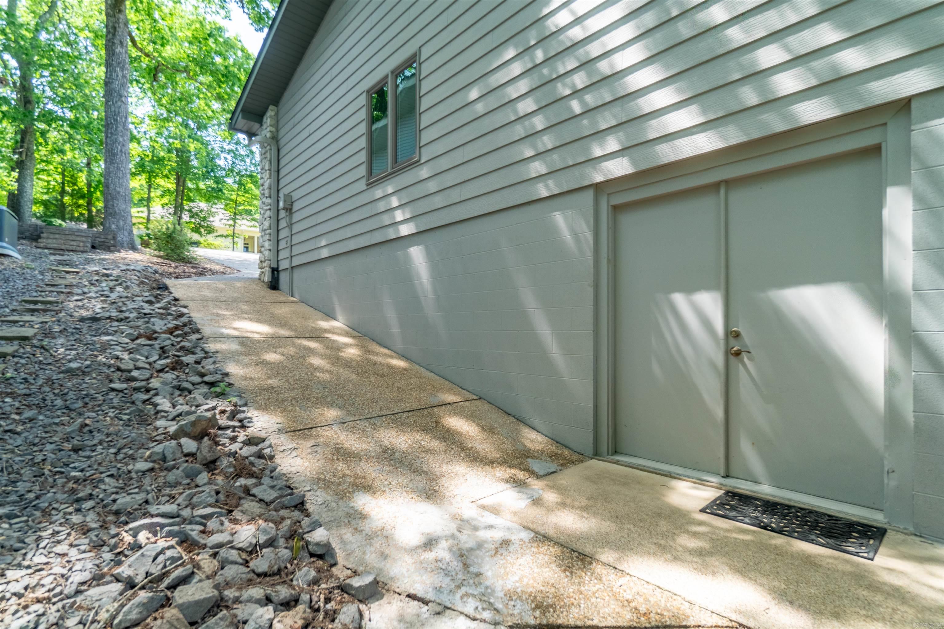 54  Rubi  Hot Springs Village, AR