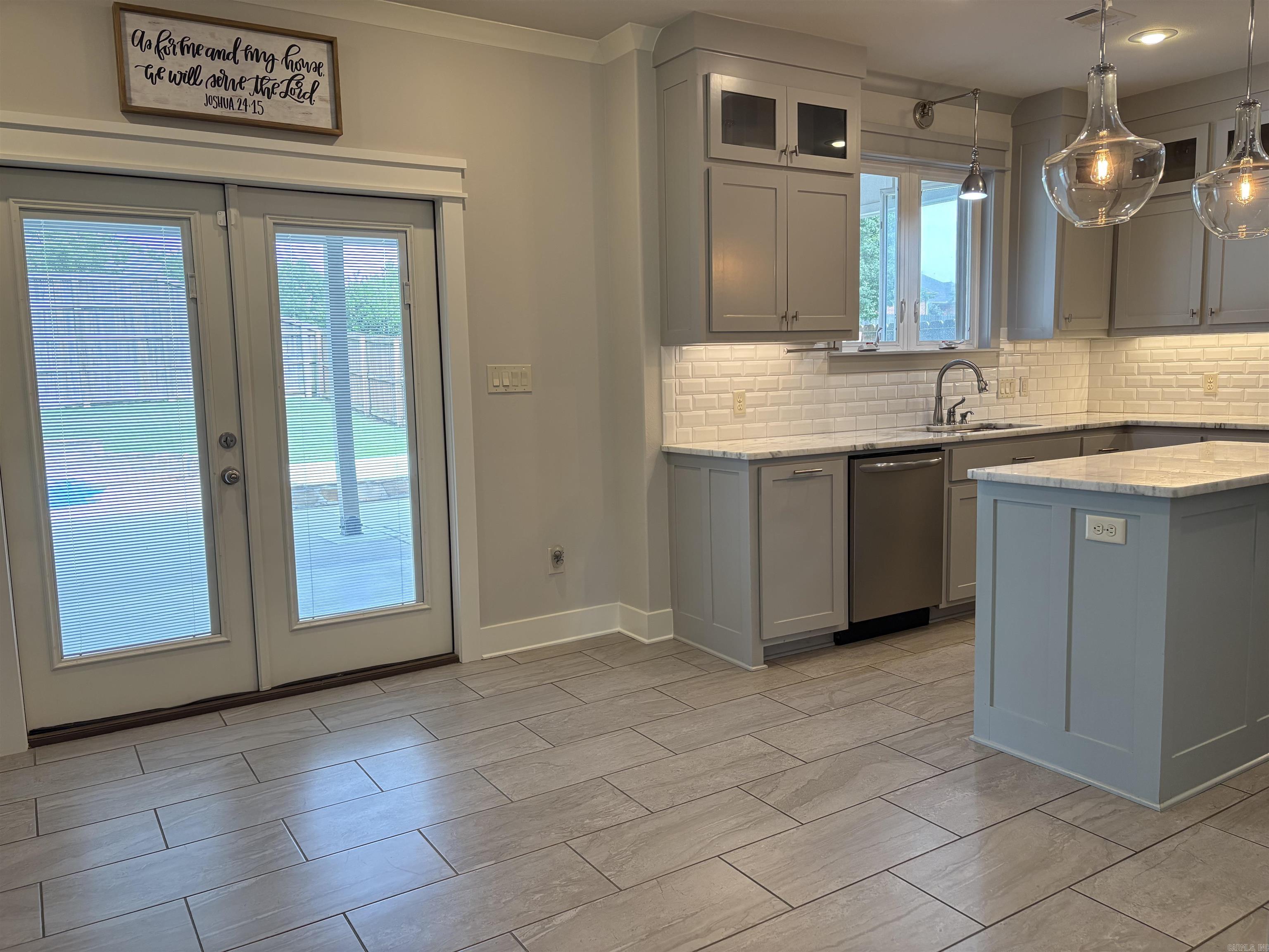 1600  Winterbrook  Conway, AR
