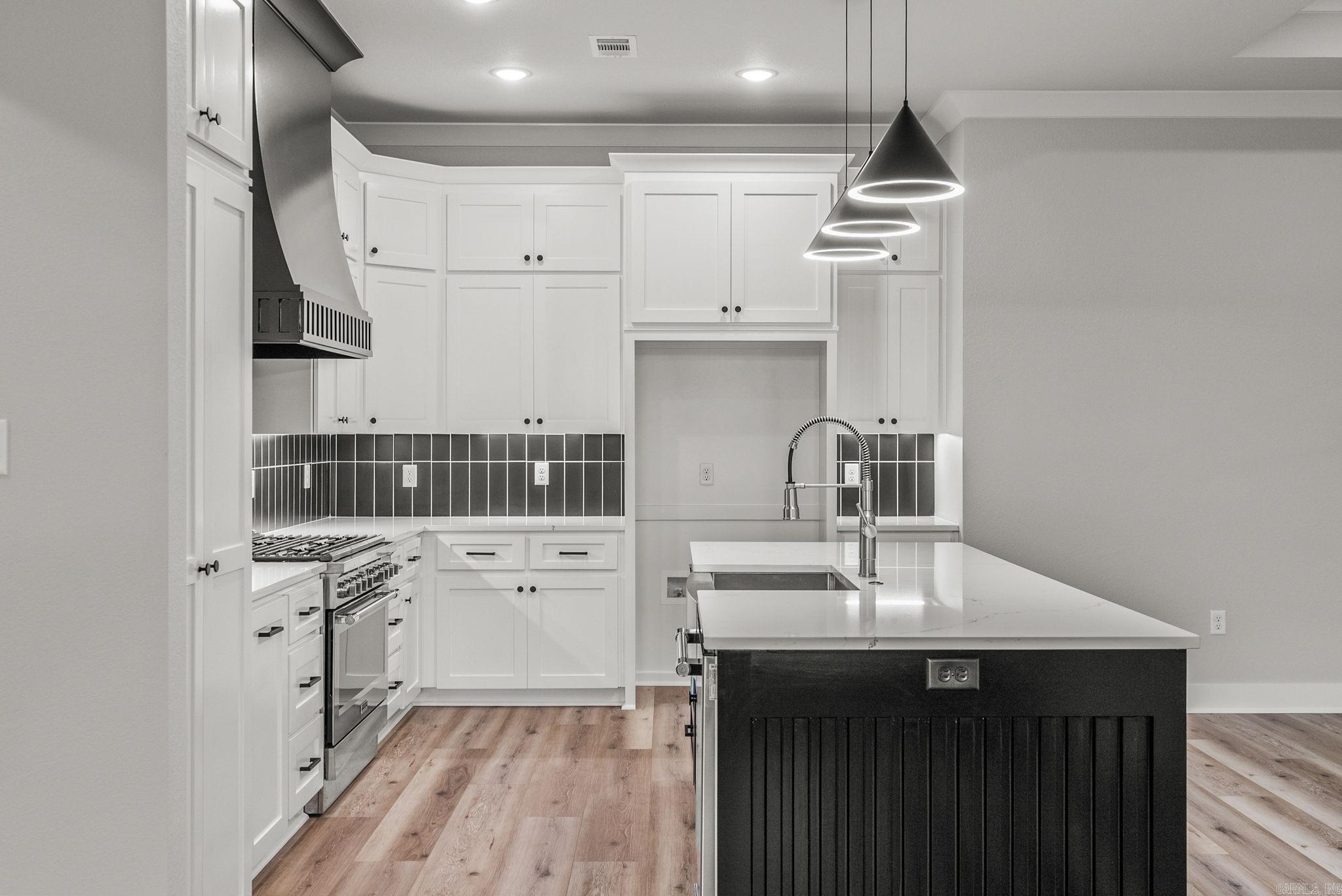 2318  Lakewood  Cabot, AR