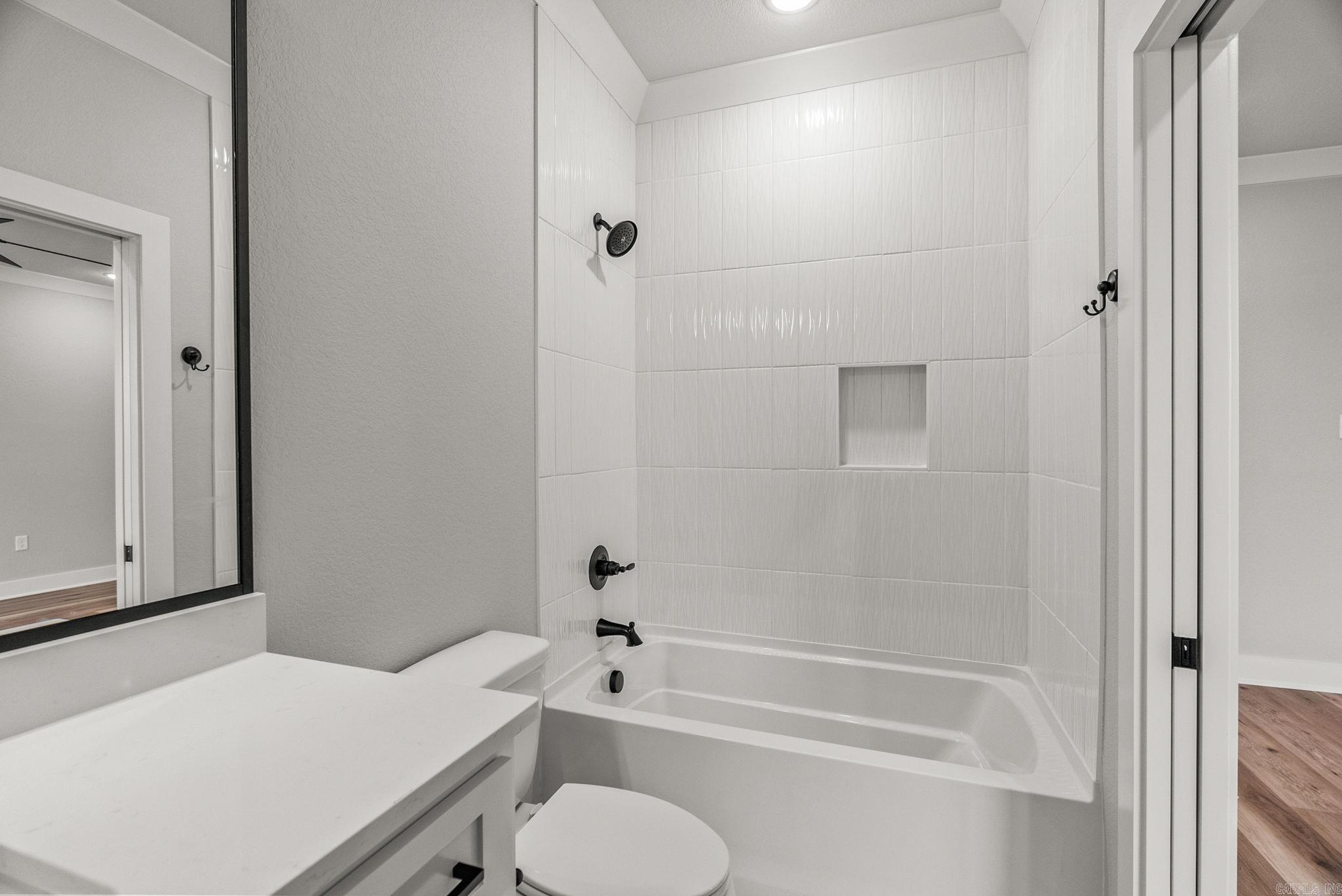 2318  Lakewood  Cabot, AR