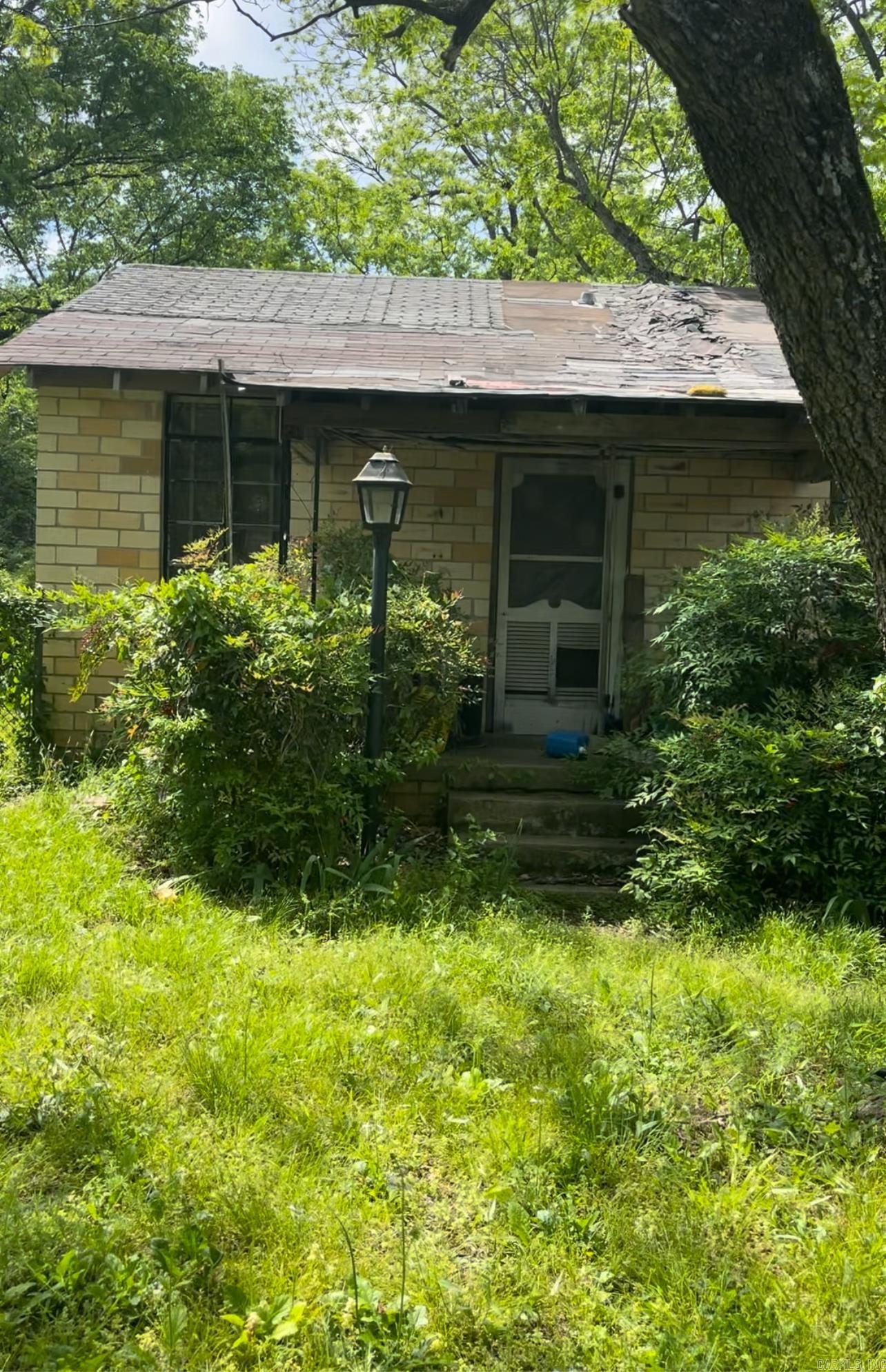 2514  Johnson  Little Rock, AR