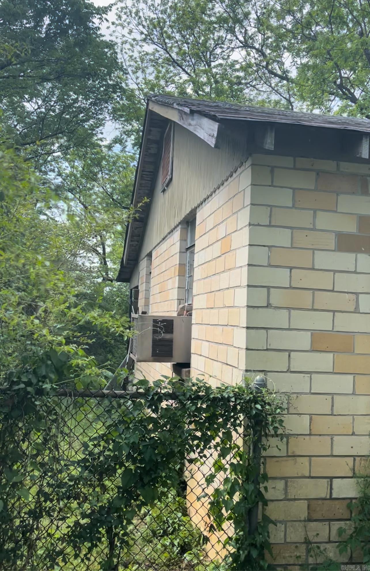 2514  Johnson  Little Rock, AR