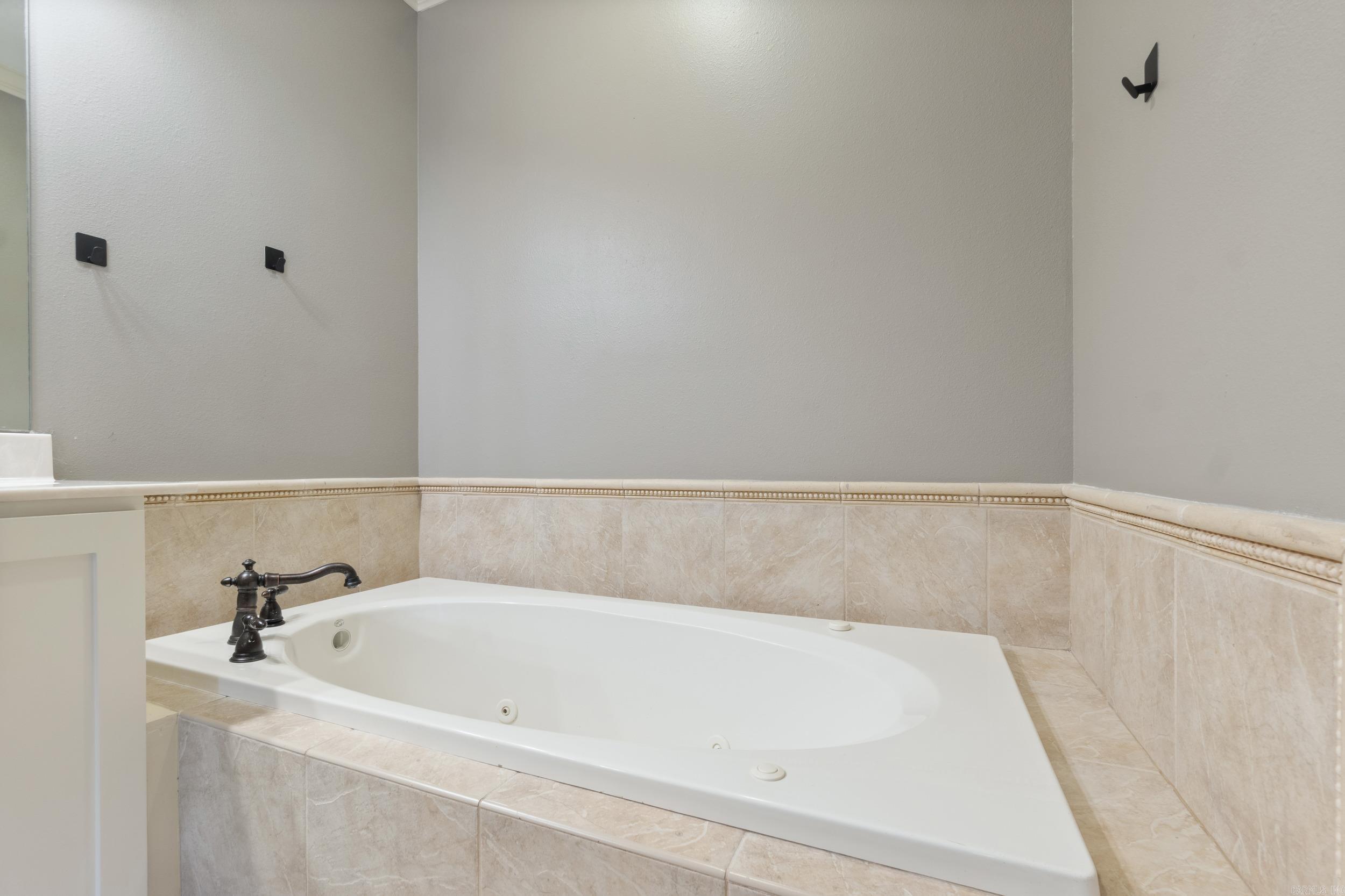28  Glasgow  Little Rock, AR
