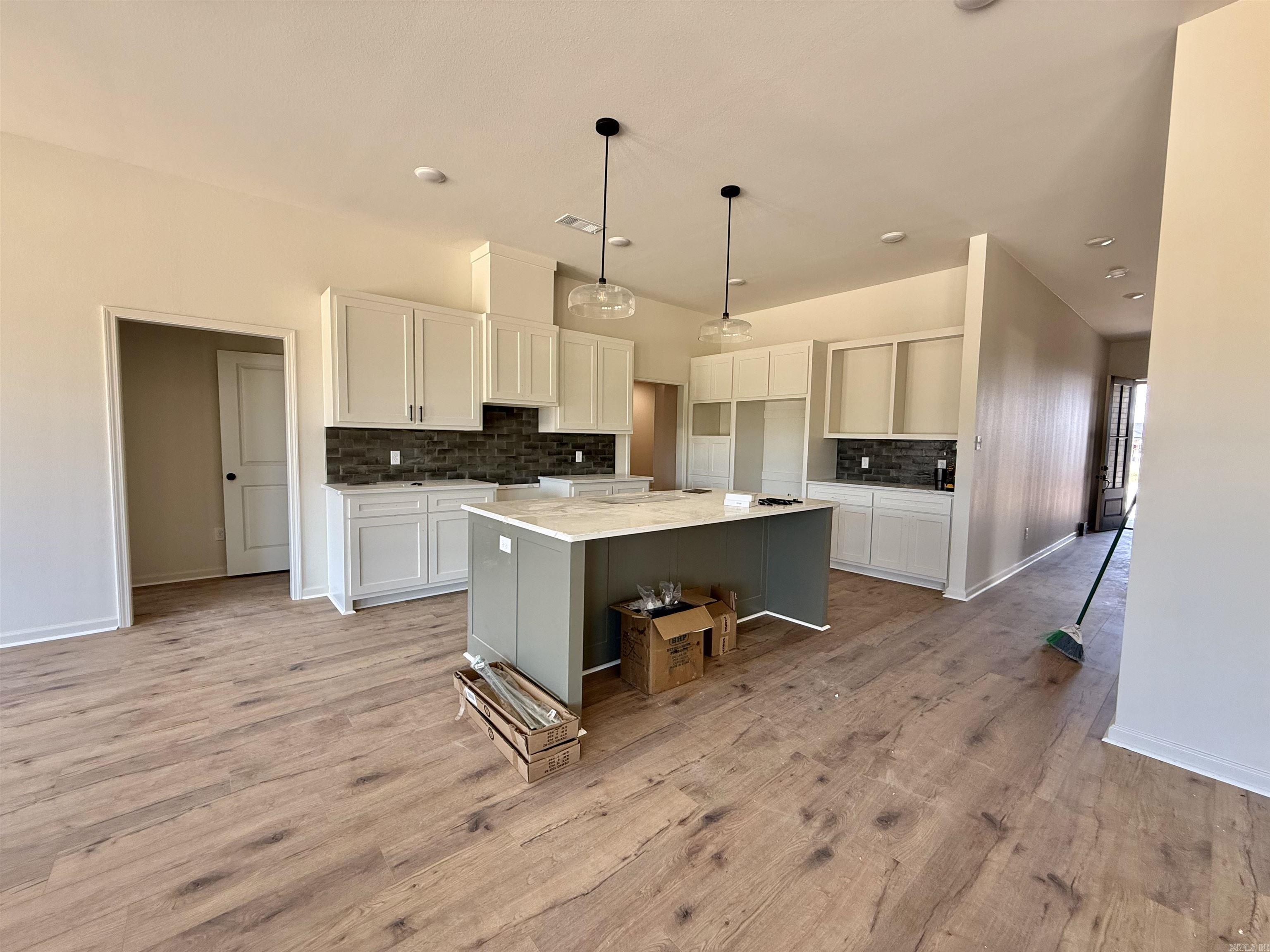 226 Kelton  Hensley, AR