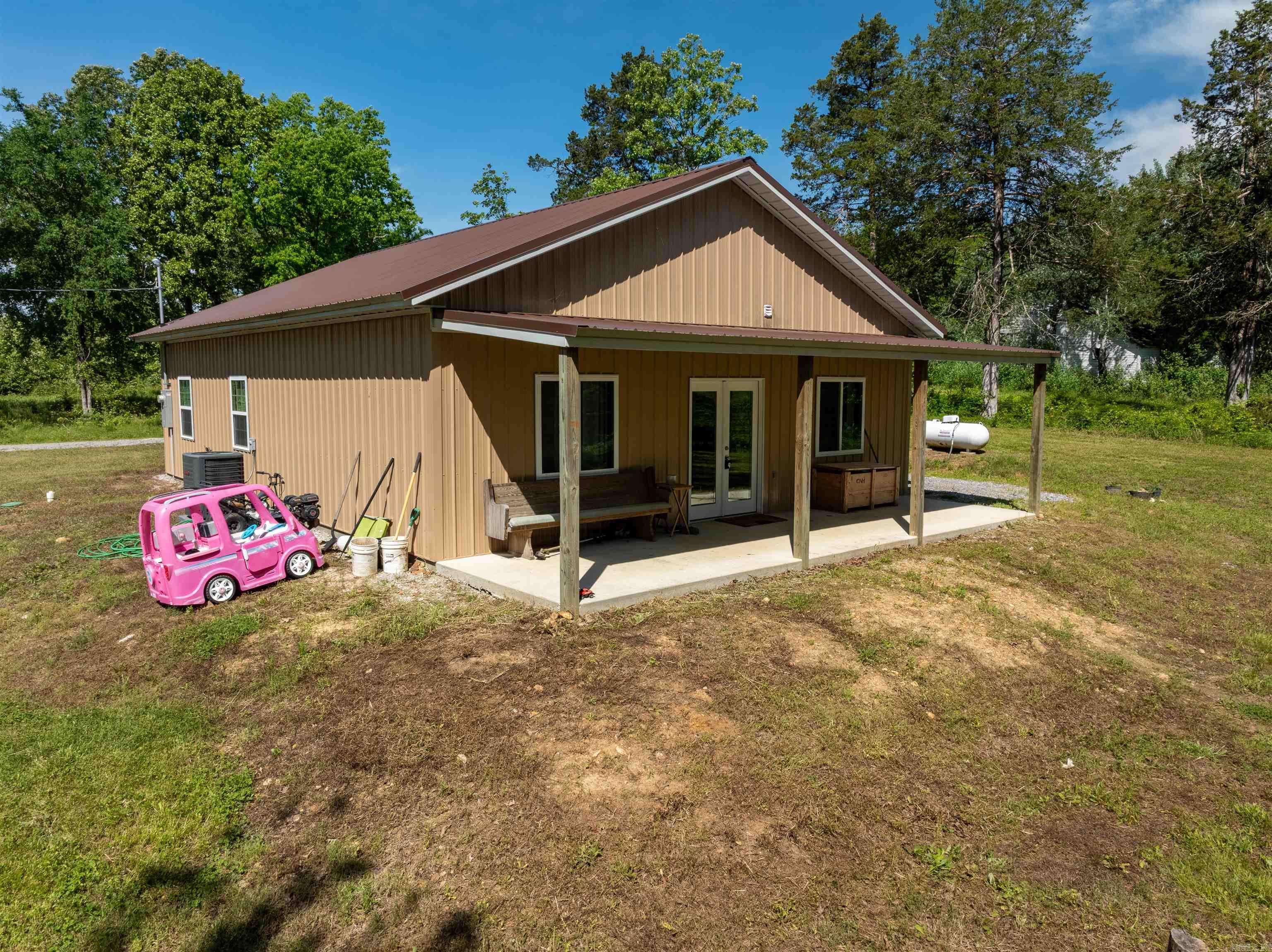 958  AR Hwy. 167  Cave City, AR
