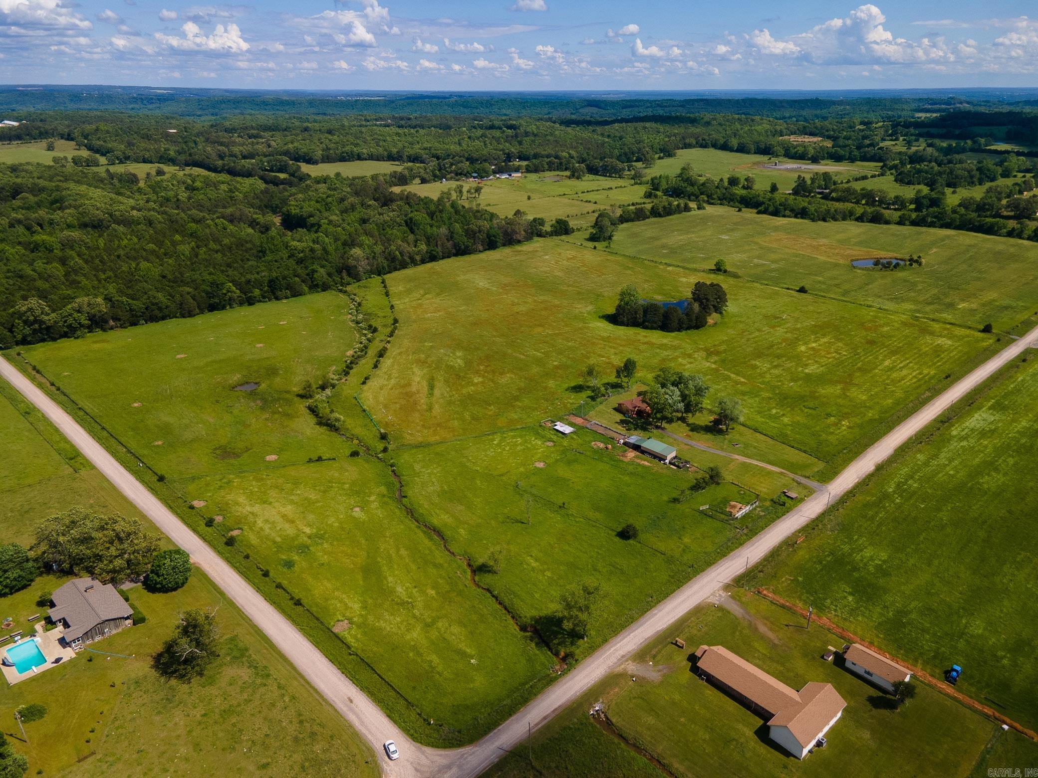 230  Cedar Creek  Center Ridge, AR