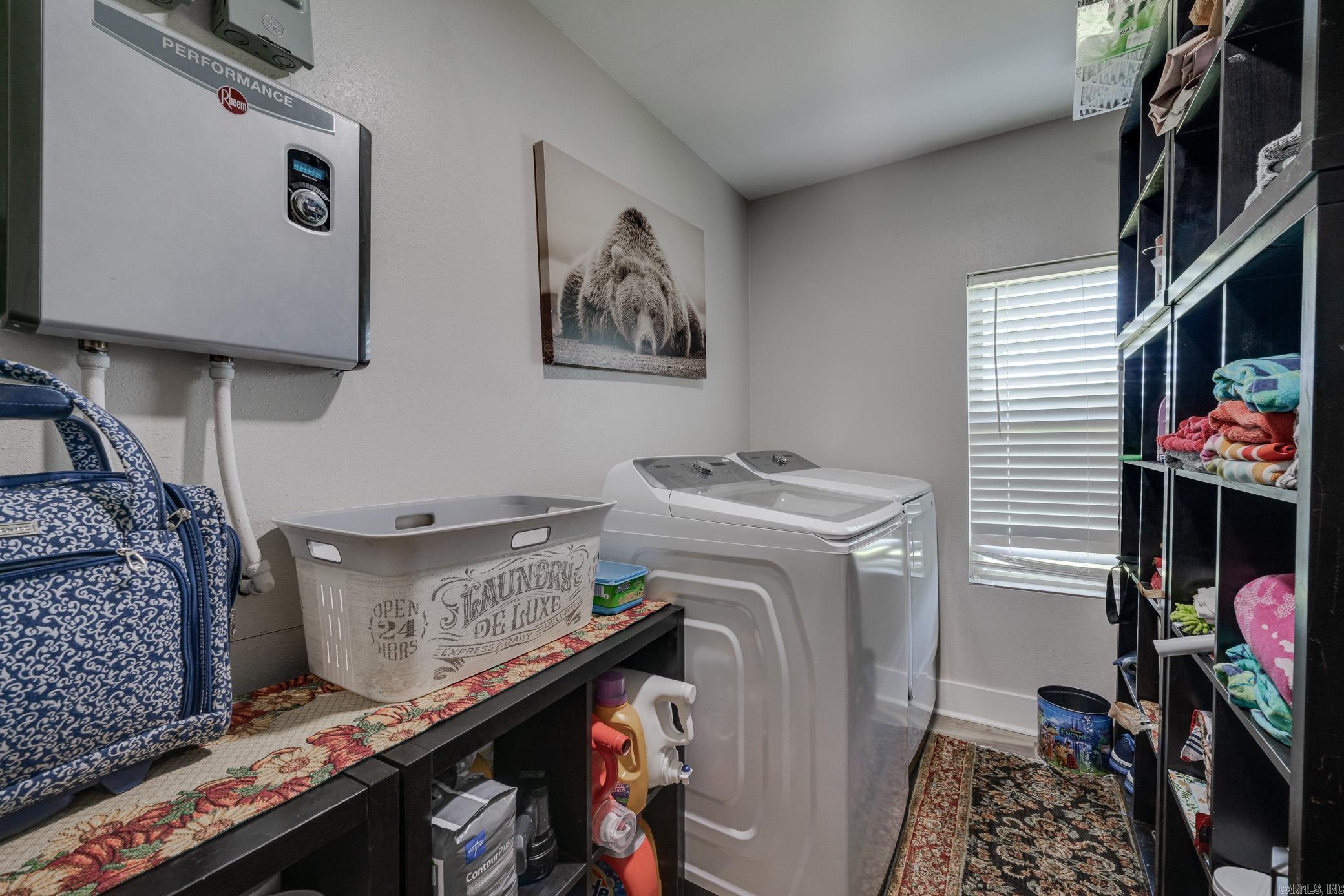 230  Cedar Creek  Center Ridge, AR