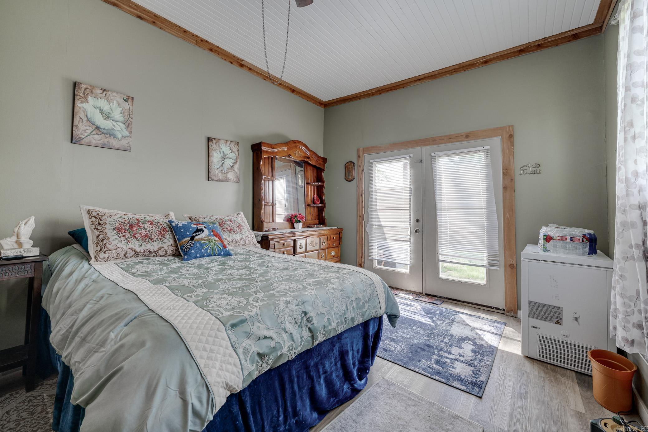 230  Cedar Creek  Center Ridge, AR