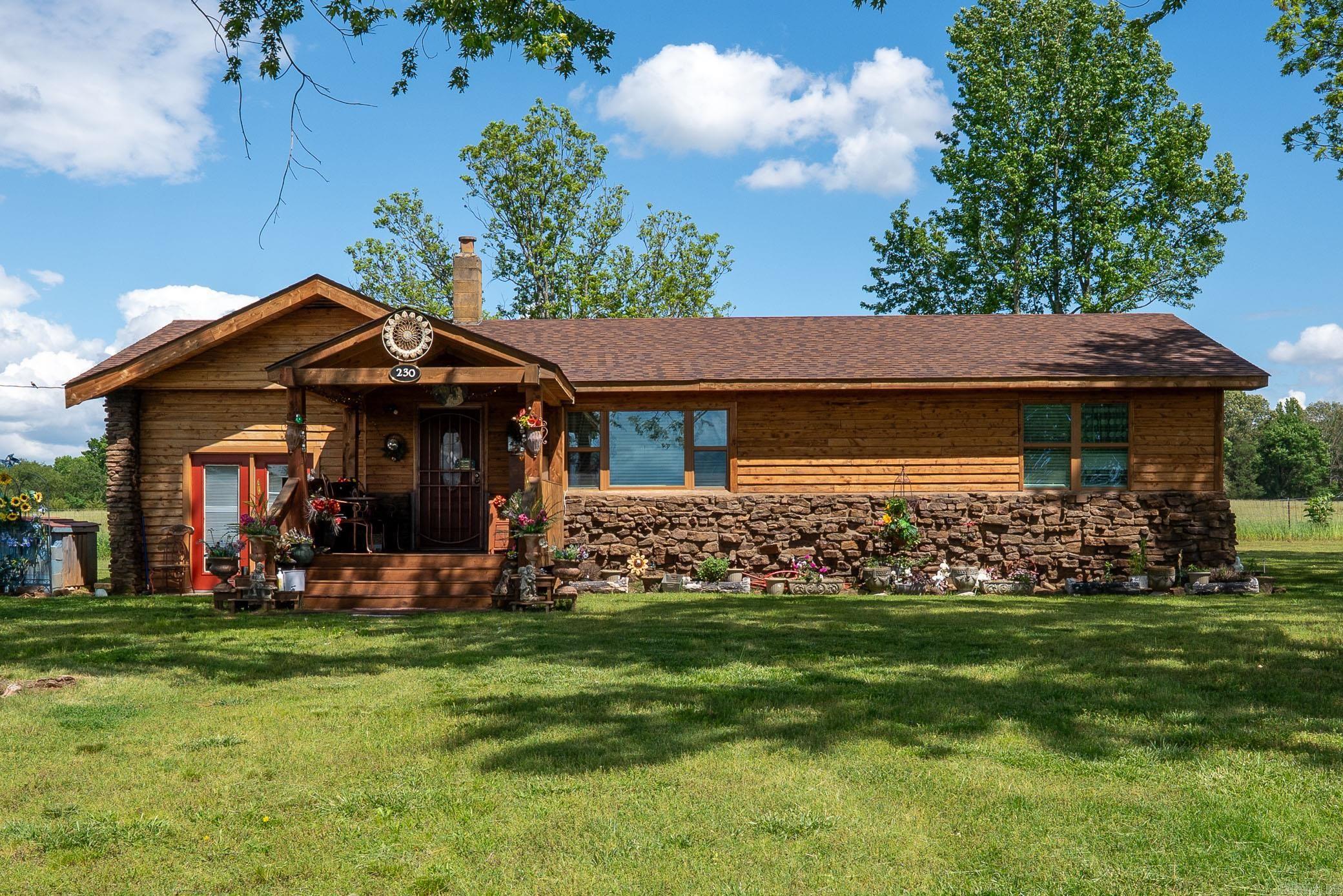 230  Cedar Creek  Center Ridge, AR