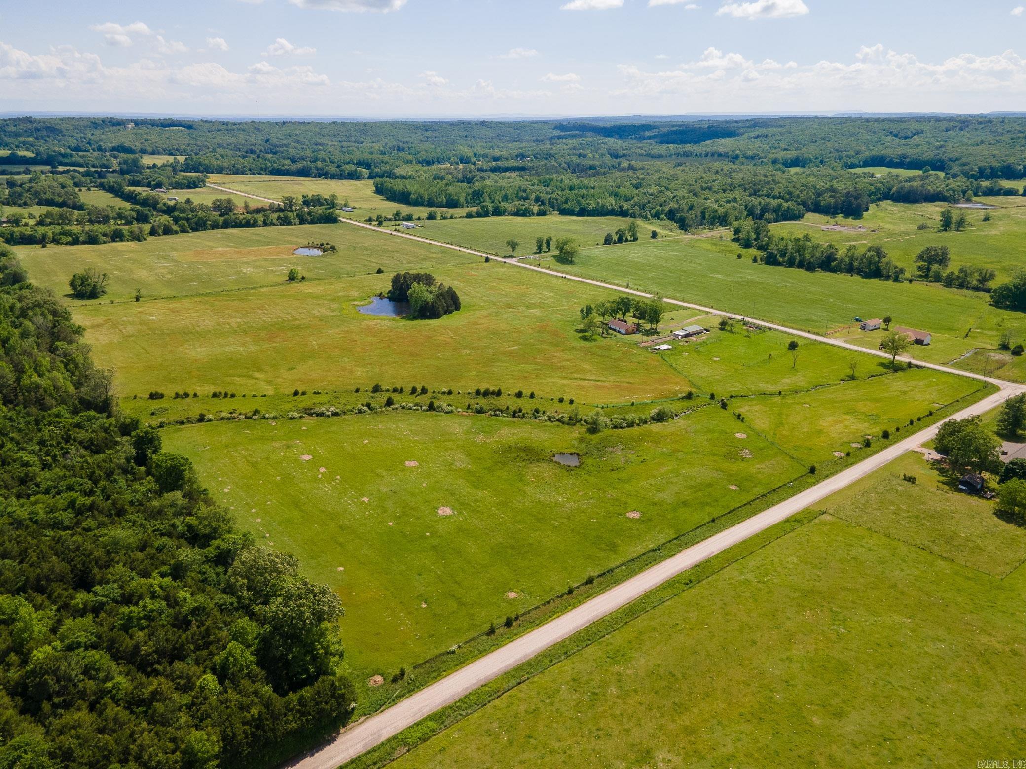 230  Cedar Creek  Center Ridge, AR