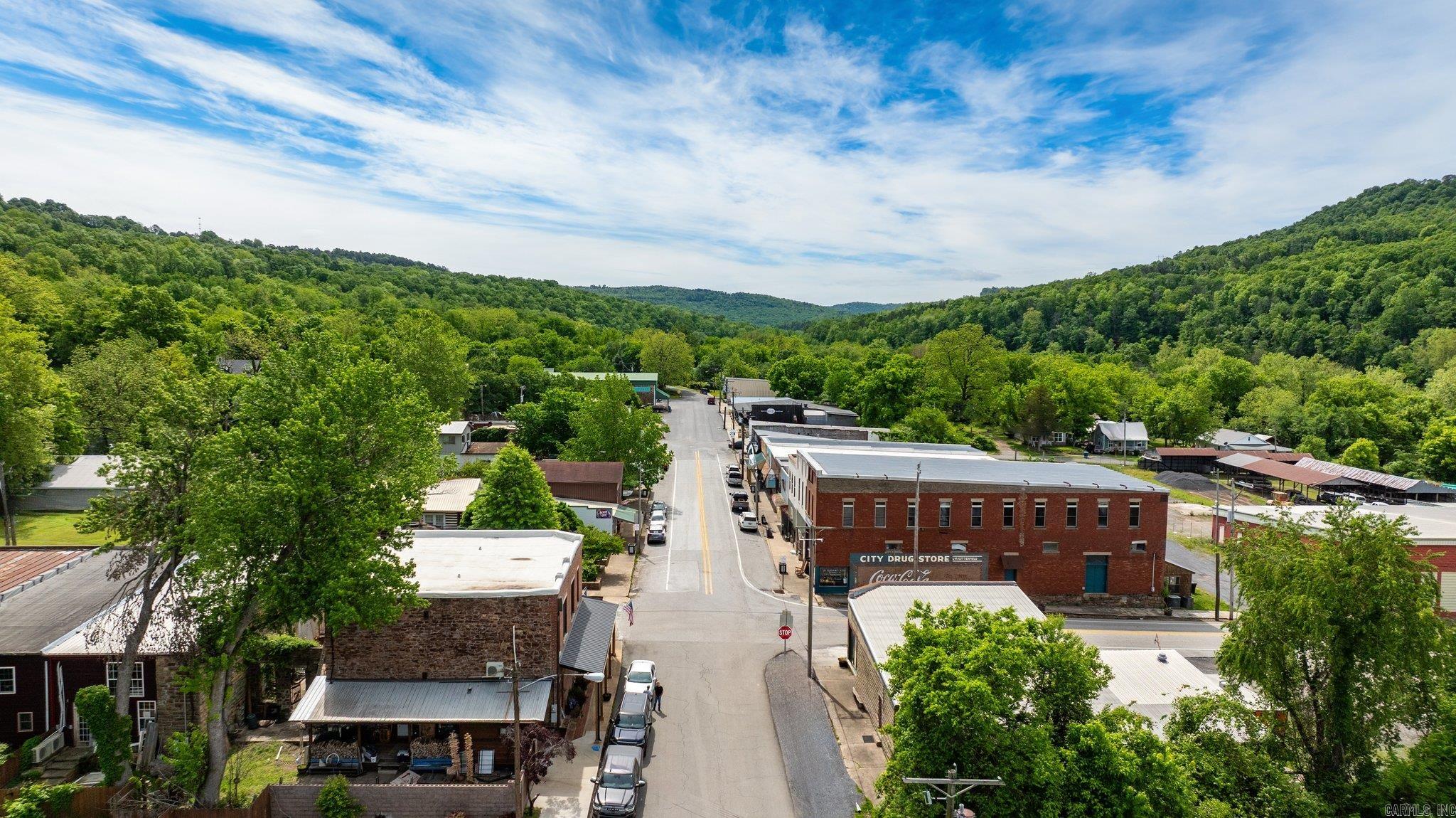 412  Main Street  Leslie, AR