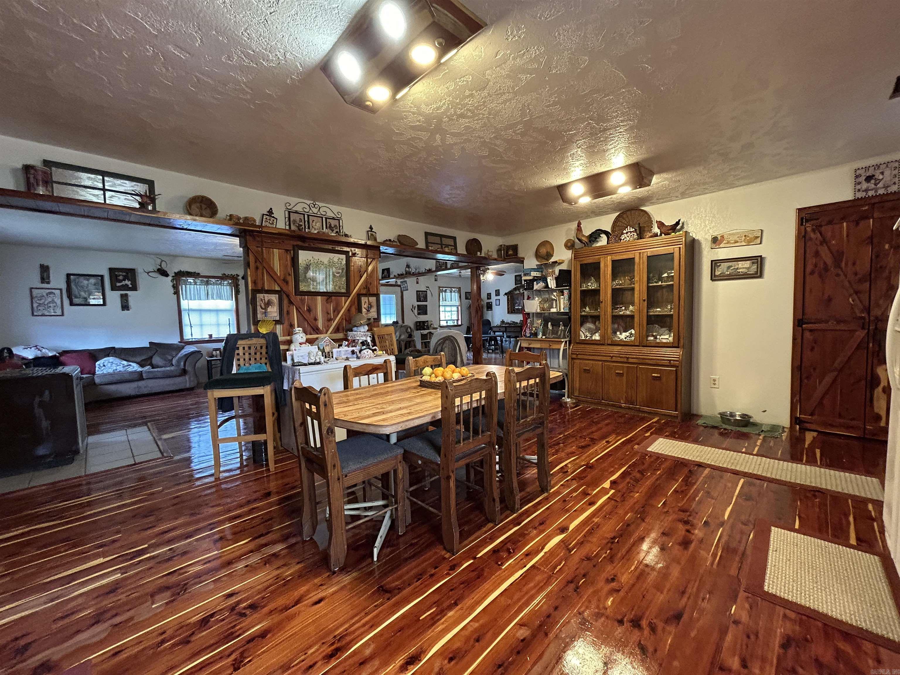 2525 Mountain Park  Shirley, AR