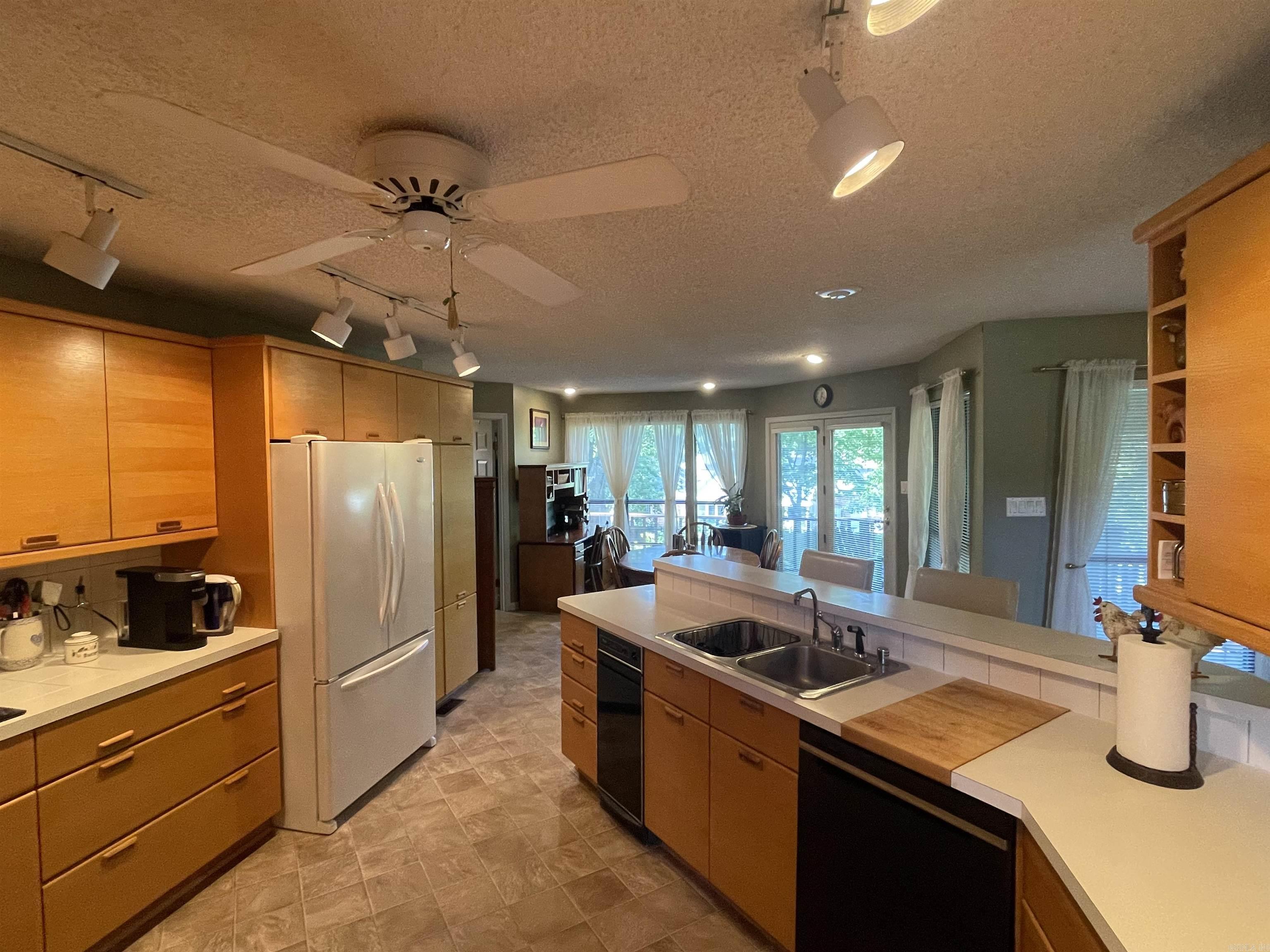 1502  Quail Creek Dr  Conway, AR