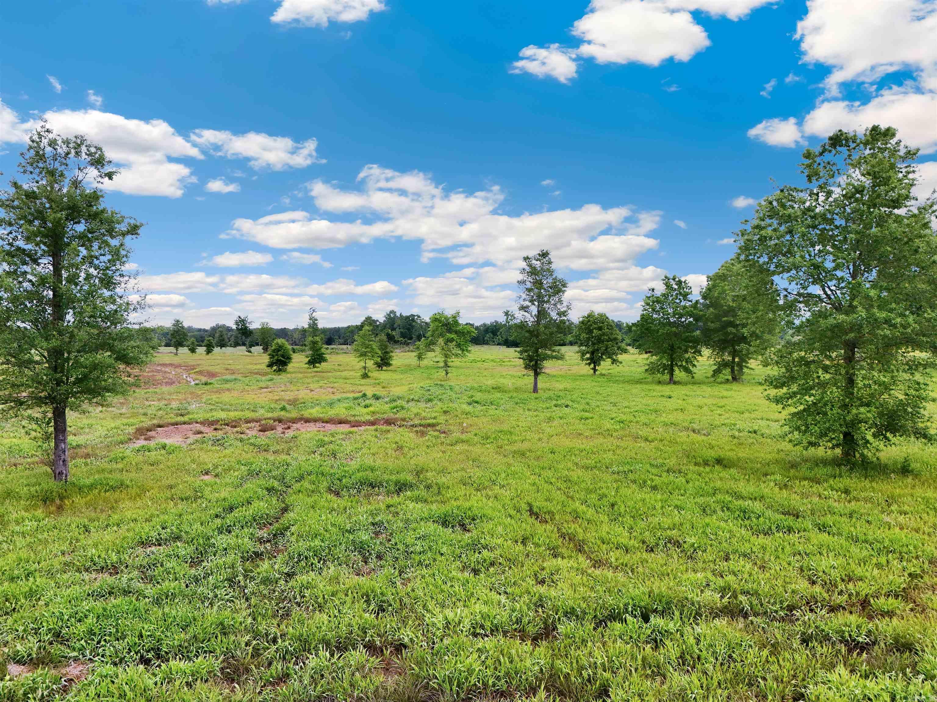 72U  Matthews Rd  Enola, AR