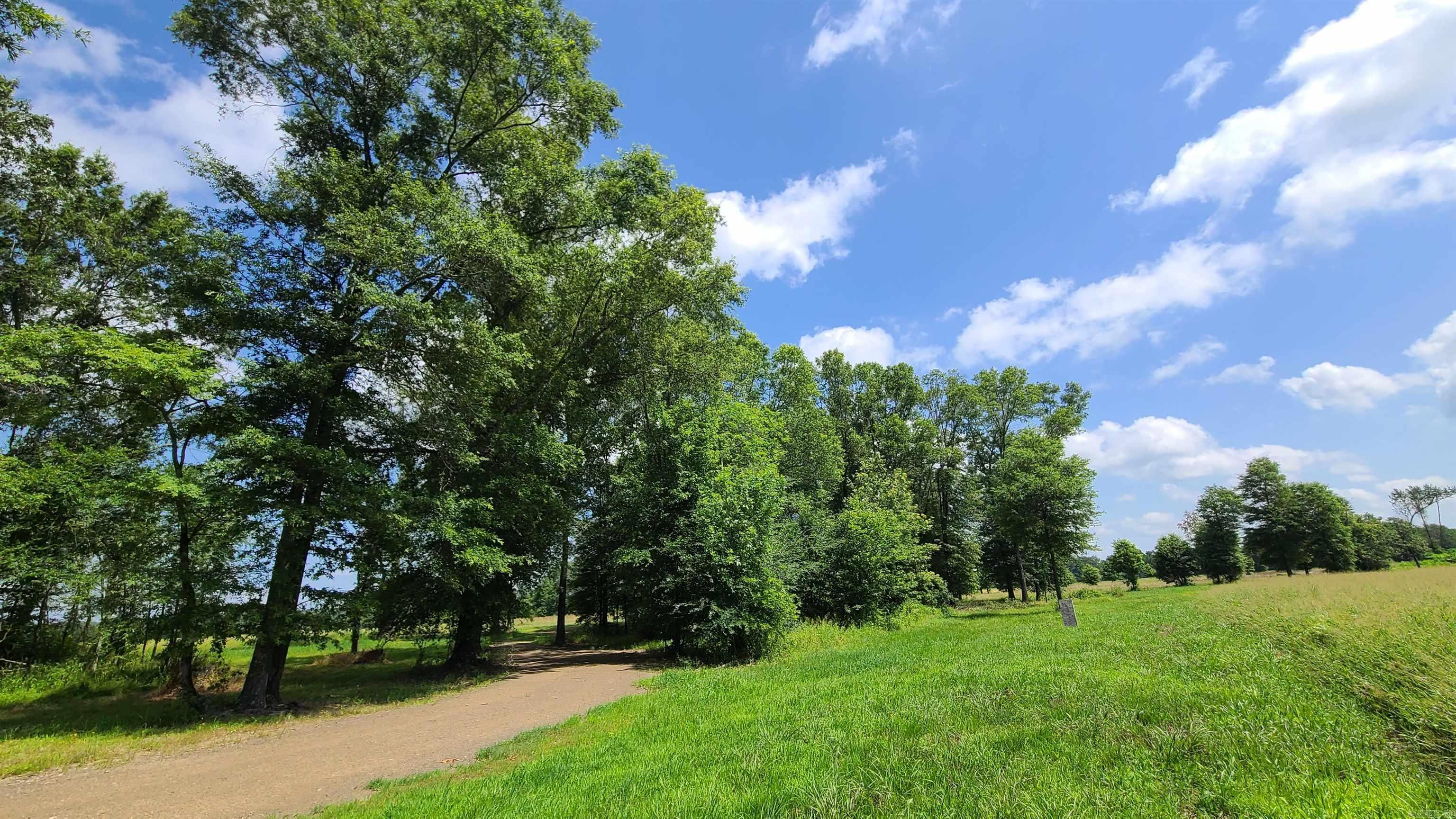 72U Matthews Rd  Enola, AR