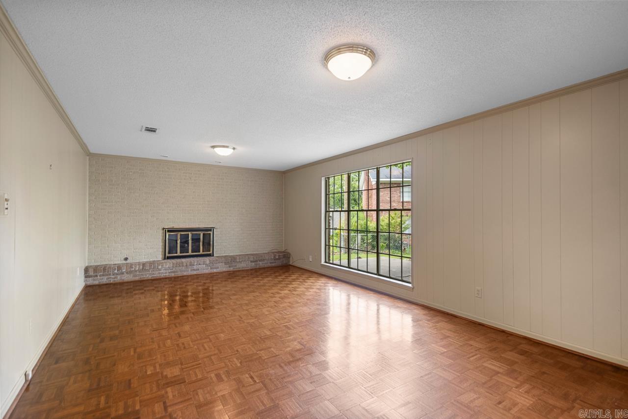 4  QueensPark Rd  Little Rock, AR