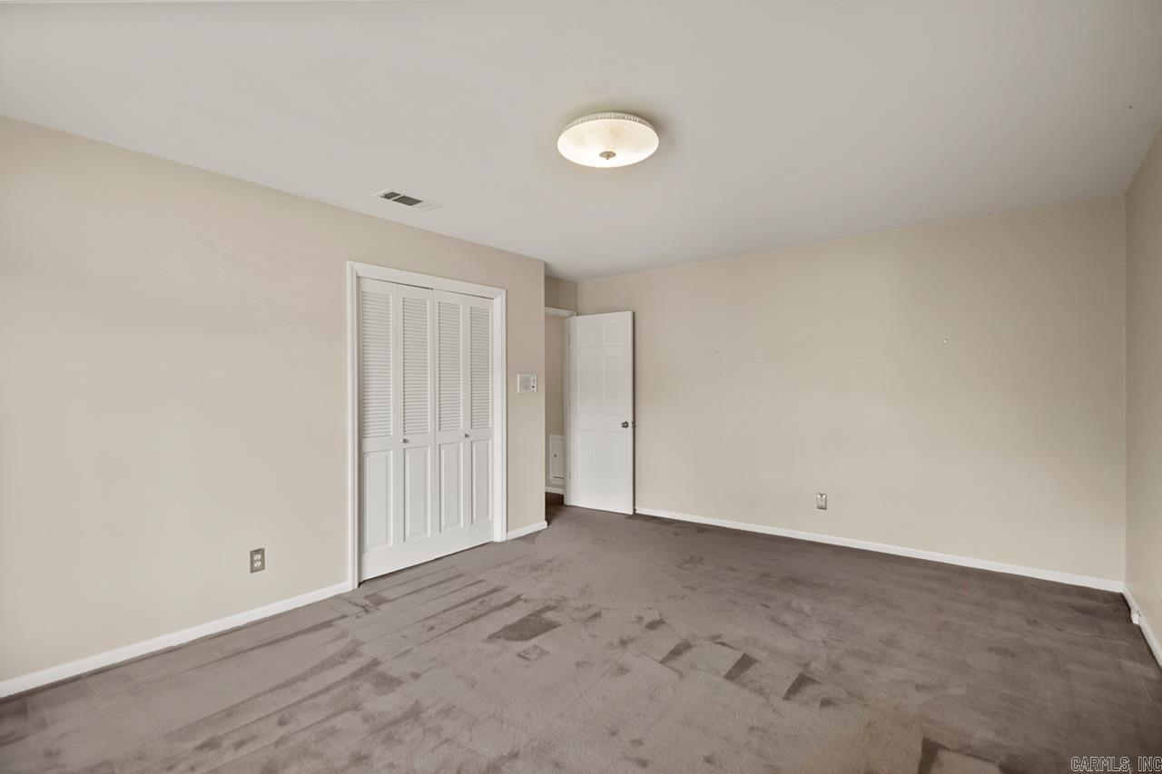 4  QueensPark Rd  Little Rock, AR
