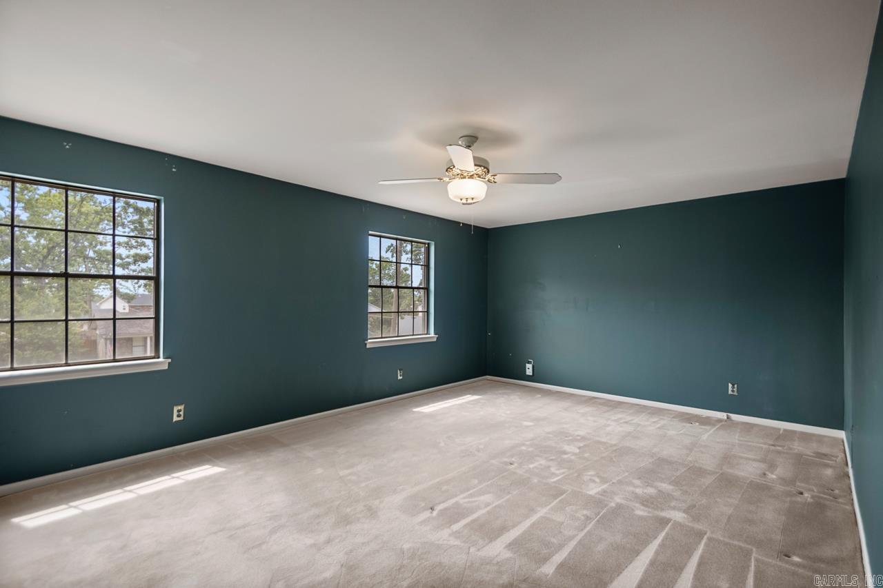 4  QueensPark Rd  Little Rock, AR