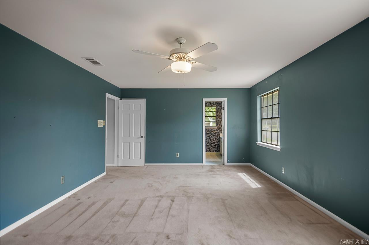 4  QueensPark Rd  Little Rock, AR