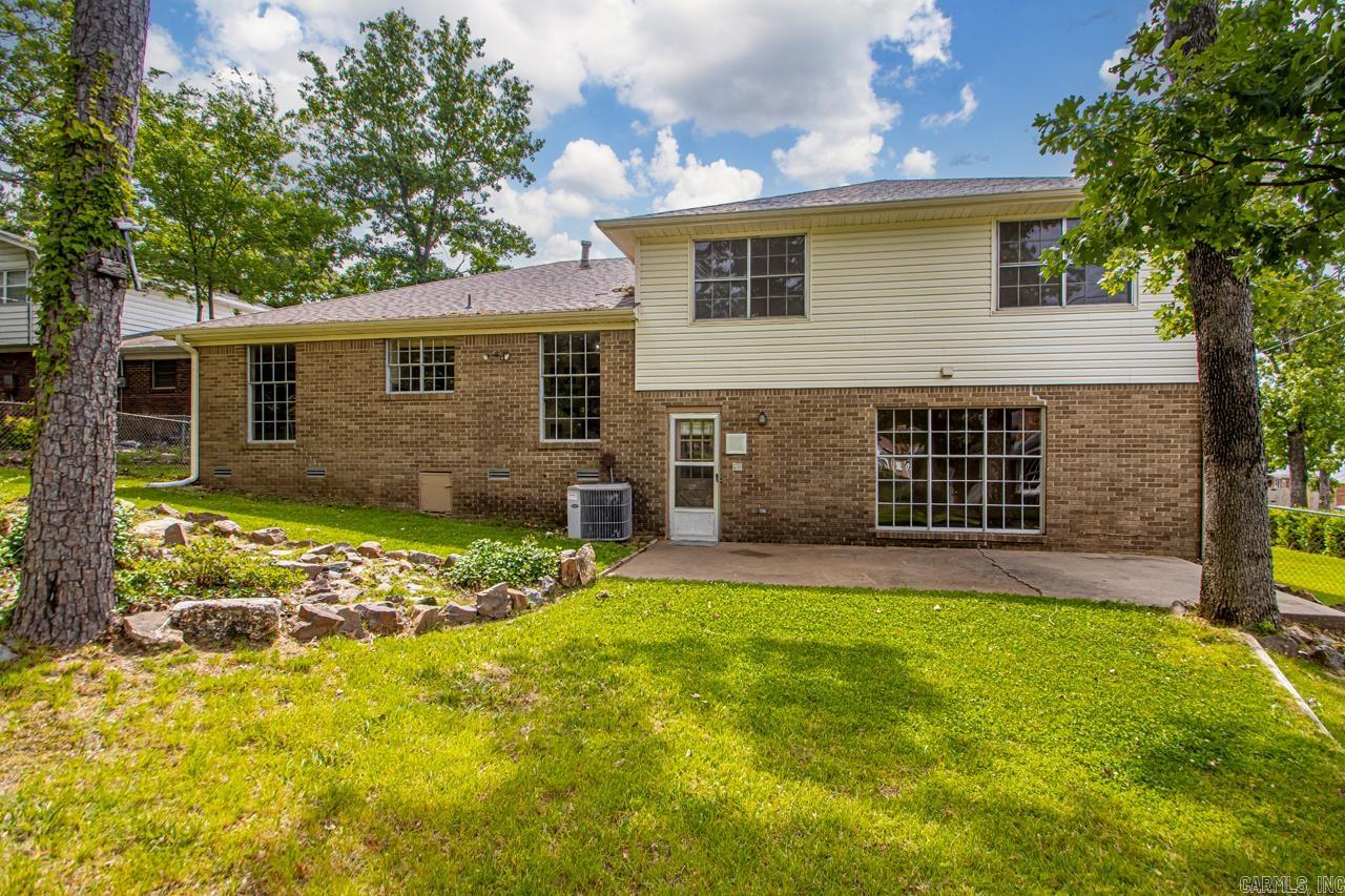 4  QueensPark Rd  Little Rock, AR