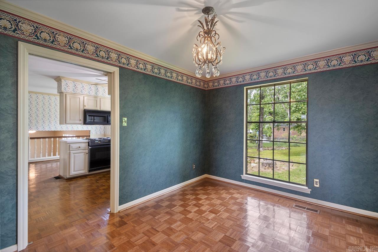 4  QueensPark Rd  Little Rock, AR