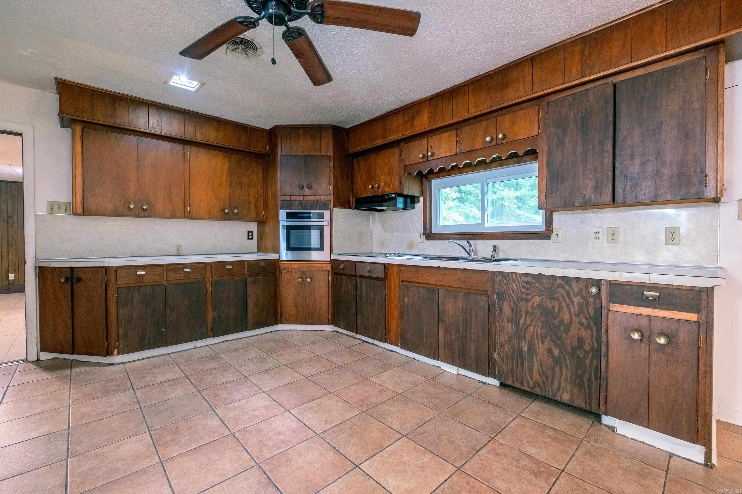 3815  Bruno  Little Rock, AR