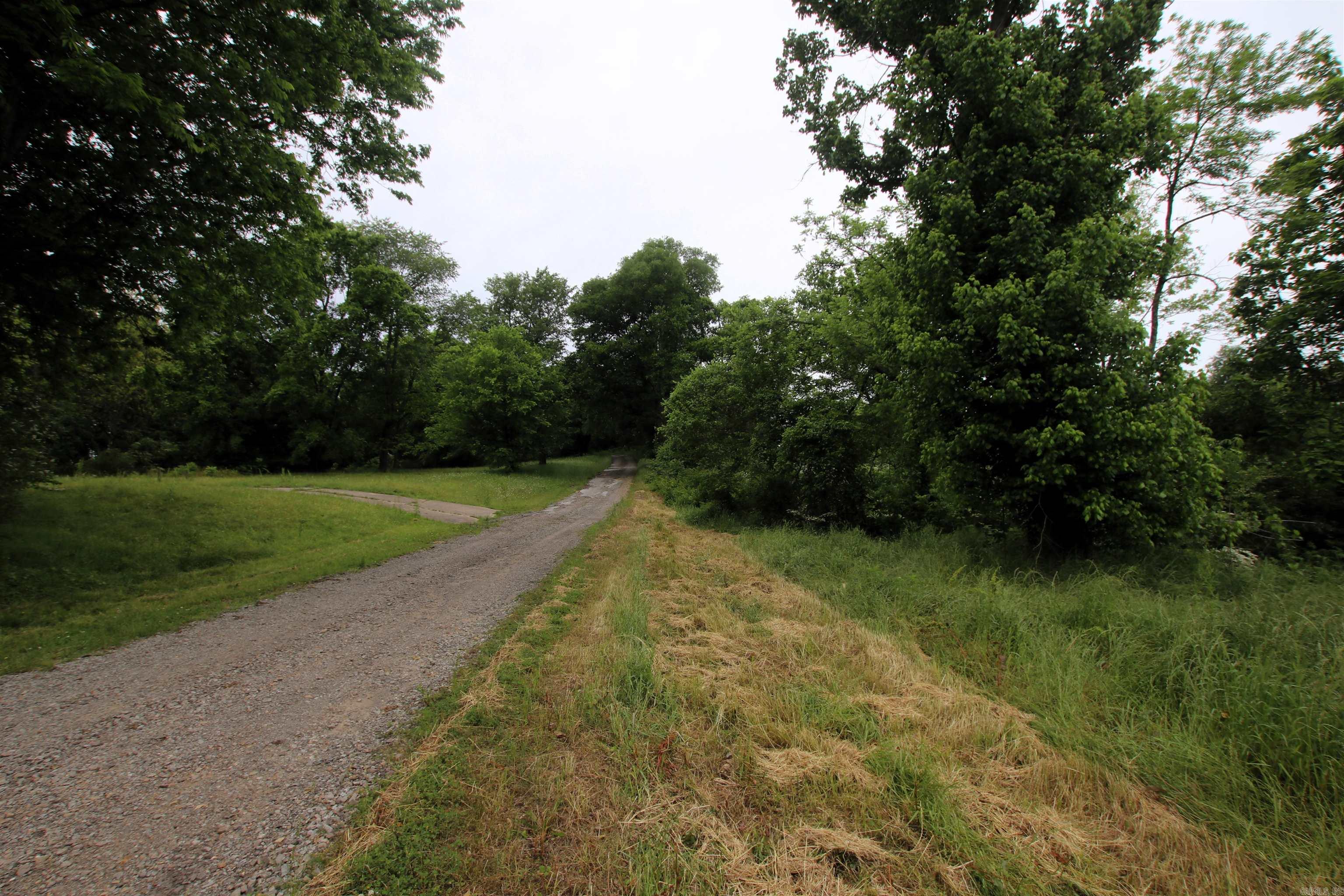 000 Bottoms  Road  Plumerville, AR