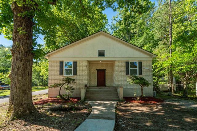 301  Walter  Hot Springs, AR