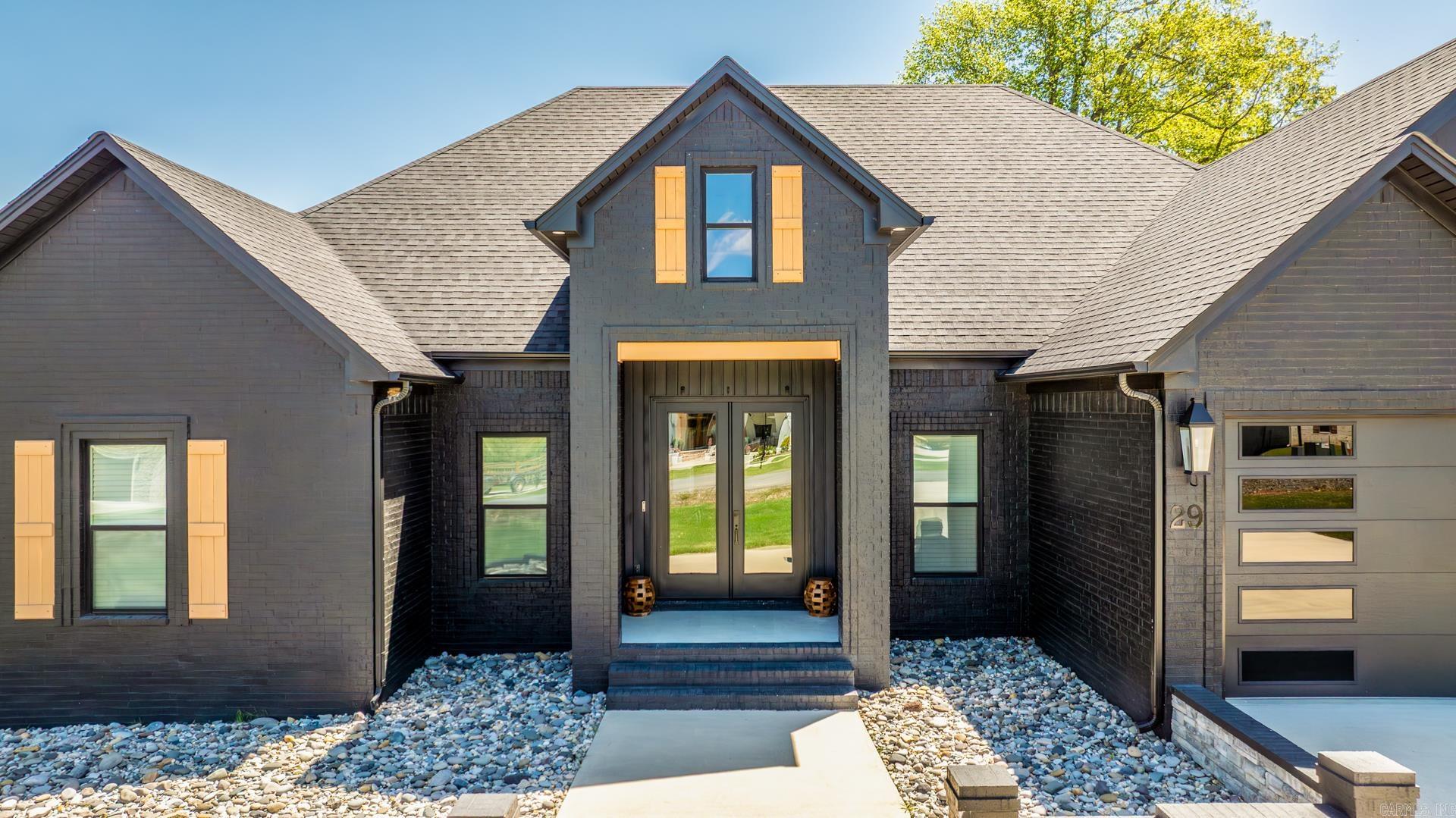 29  Republican Valley  Greenbrier, AR