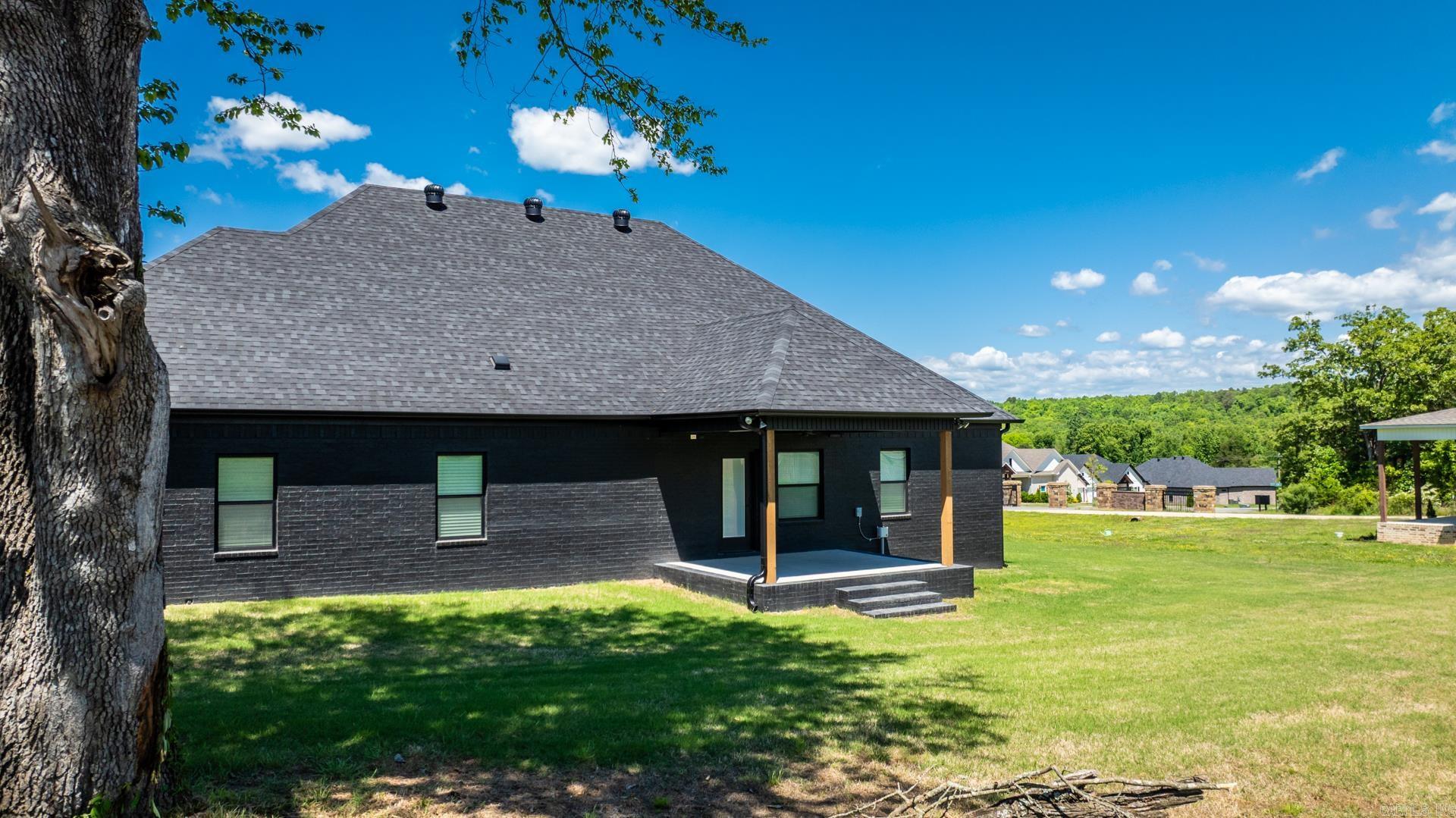 29  Republican Valley  Greenbrier, AR