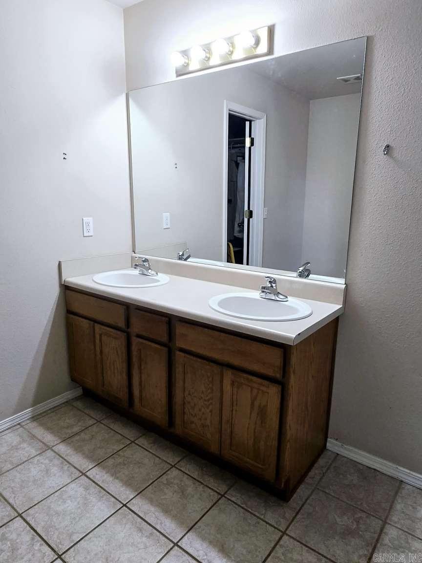 222  Rivendale  West Fk., AR
